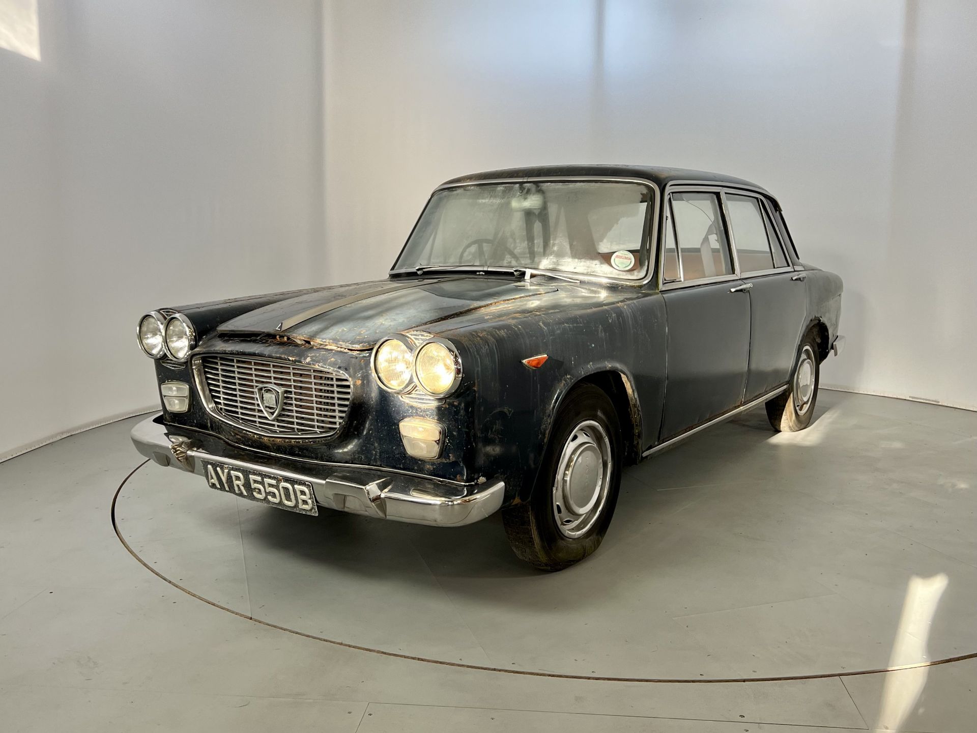 Lancia Flavia - NO RESERVE - Image 3 of 32