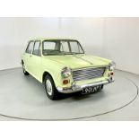 Morris 1100