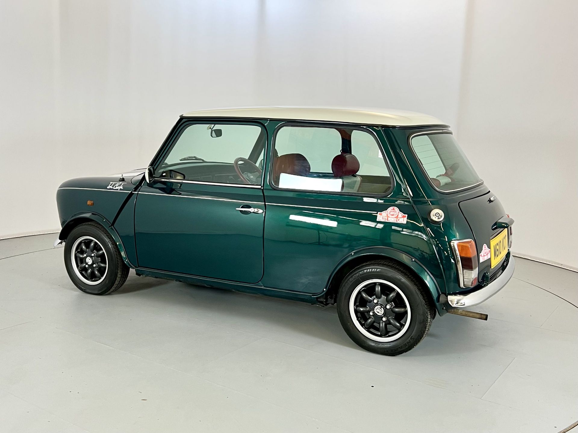 Mini Monte Carlo - Image 6 of 31