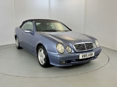 Mercedes-Benz CLK230