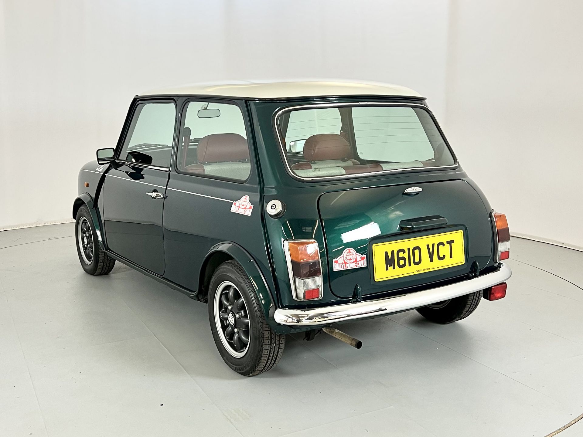 Mini Monte Carlo - Image 7 of 31