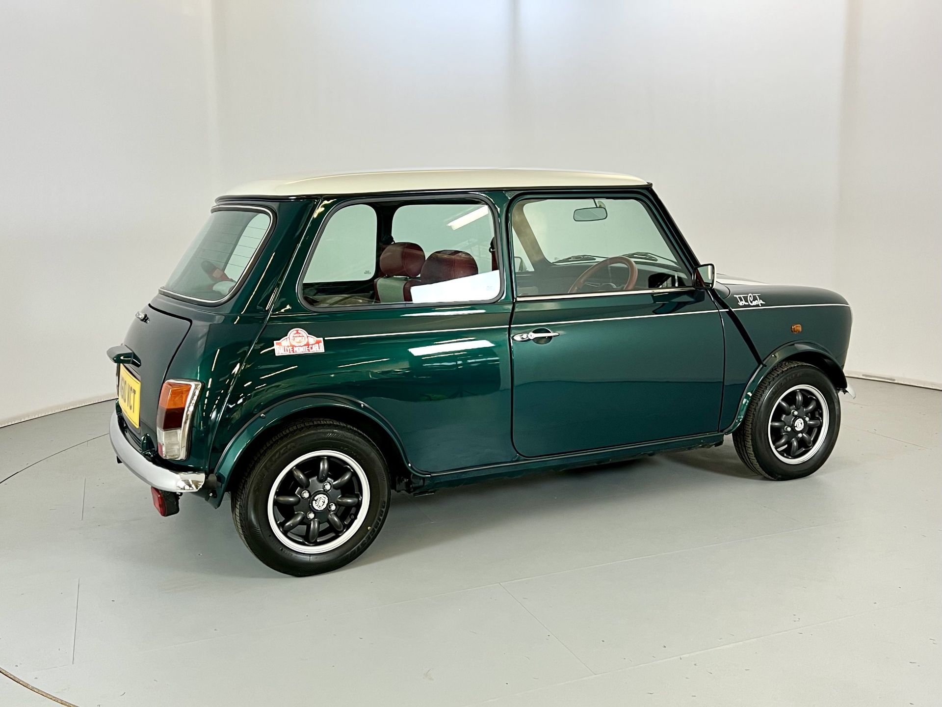 Mini Monte Carlo - Image 10 of 31