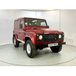 Land Rover Defender 90