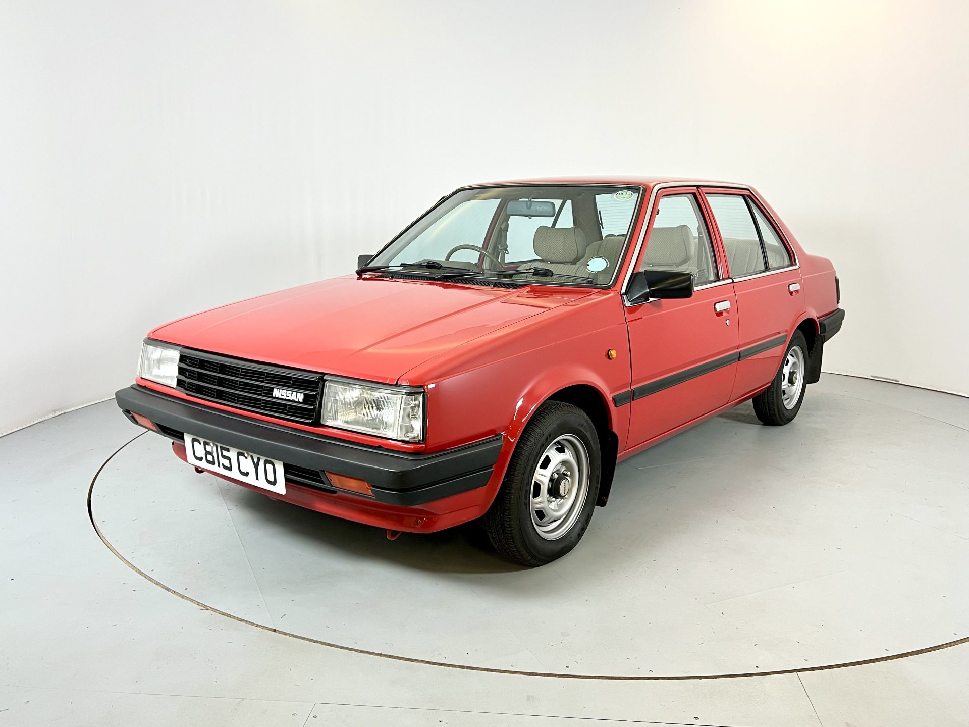 Nissan Sunny - Image 3 of 35