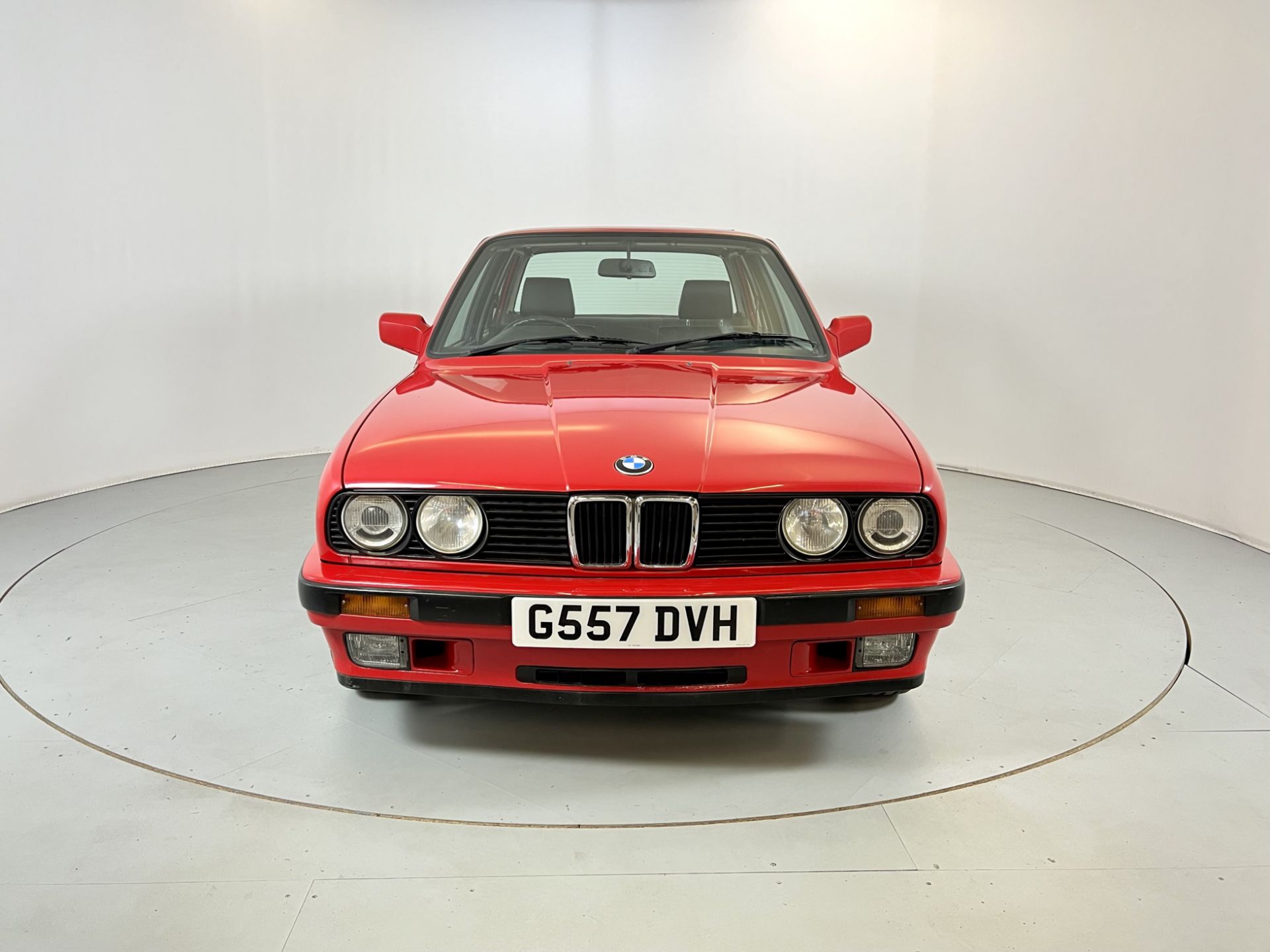 BMW 316i - Image 2 of 37