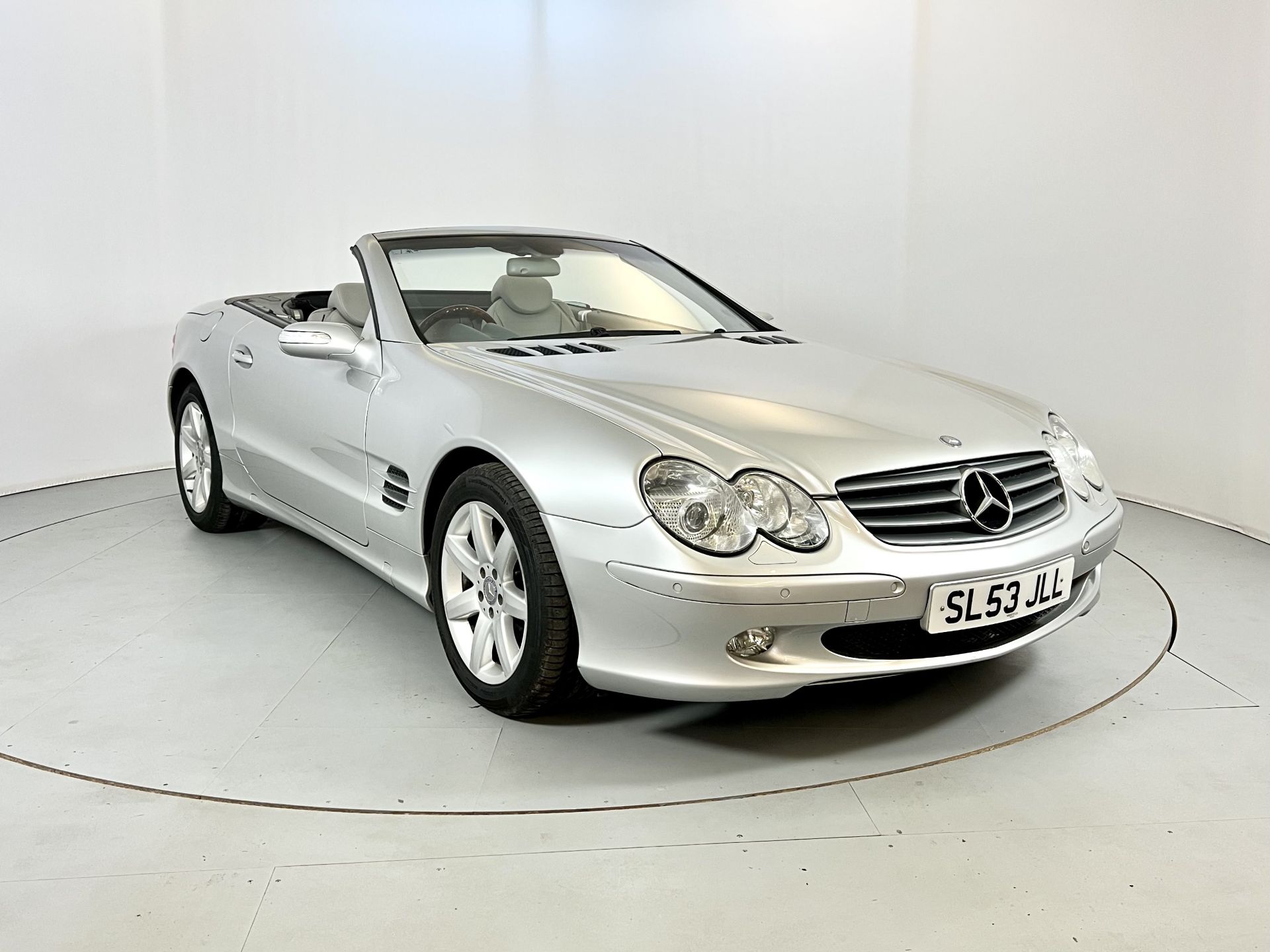 Mercedes-Benz SL500