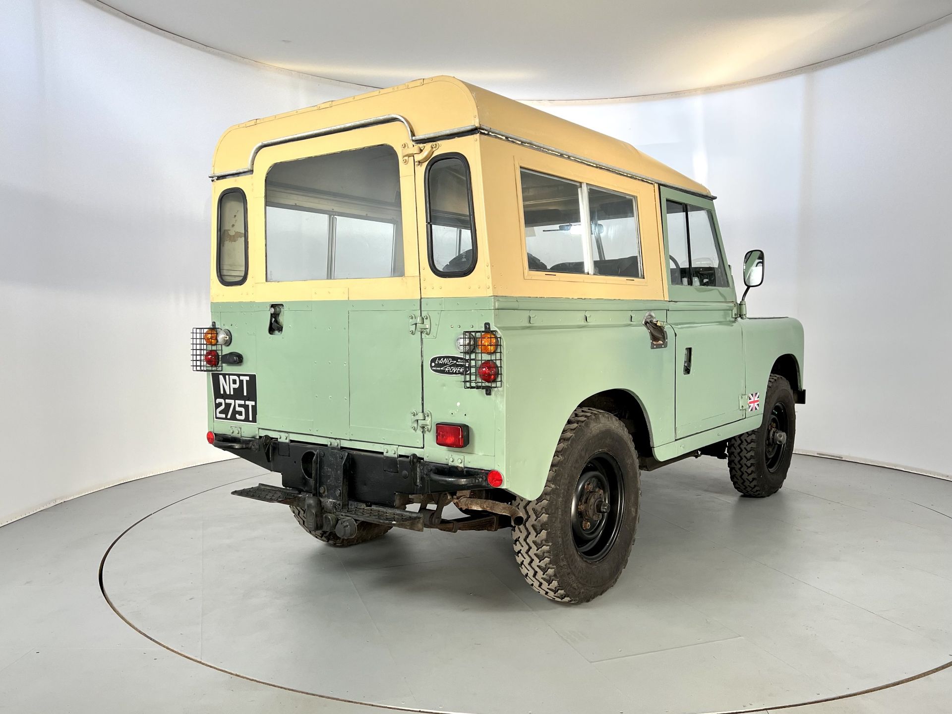 Land Rover Series 3 - Image 9 of 28