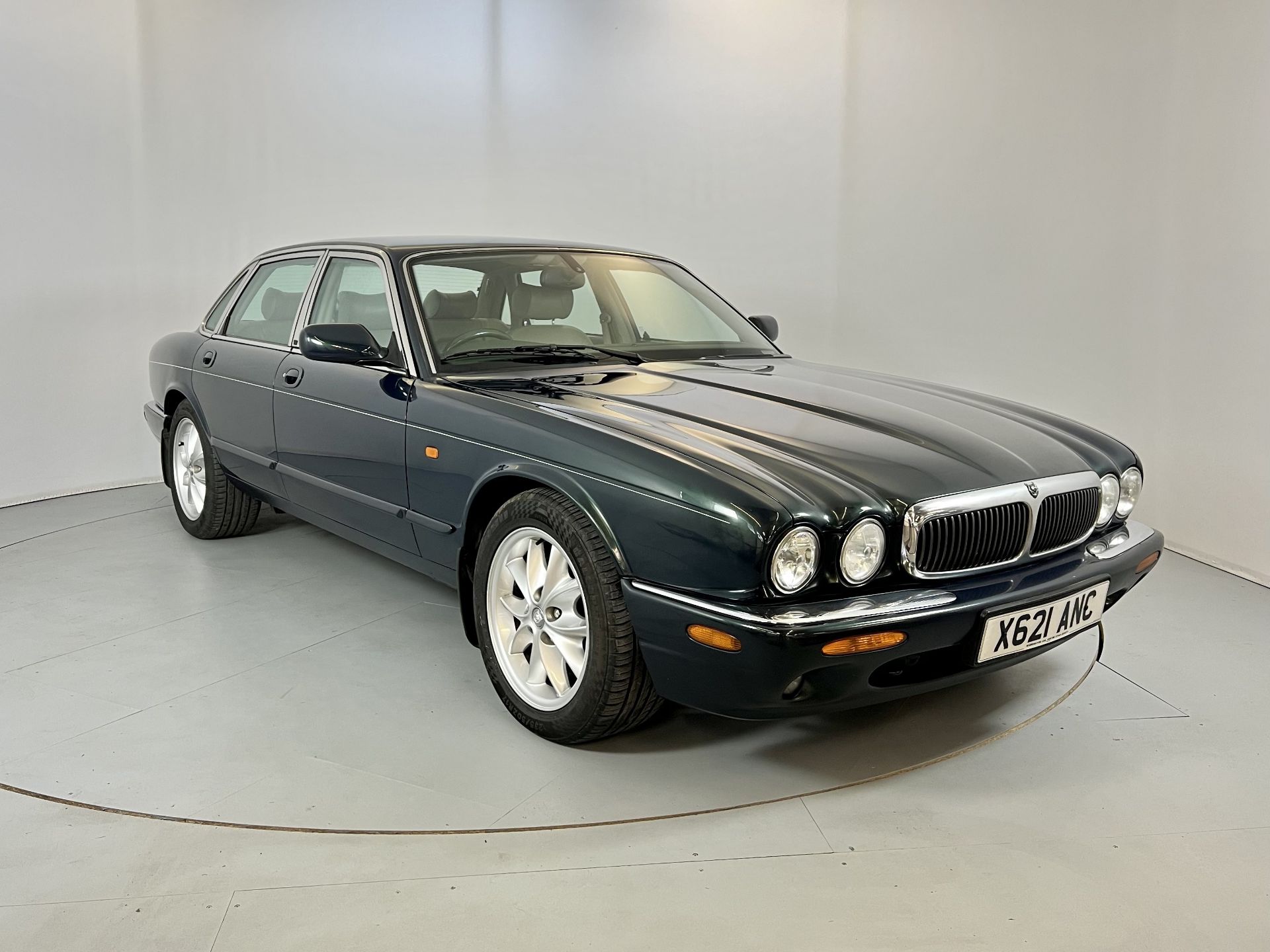 Jaguar XJ 4.0 Sport