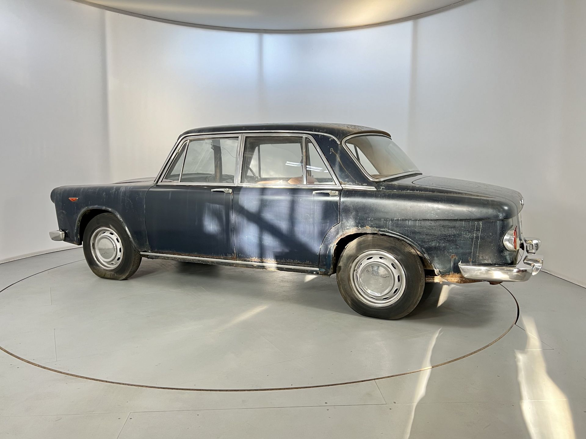 Lancia Flavia - NO RESERVE - Image 6 of 32