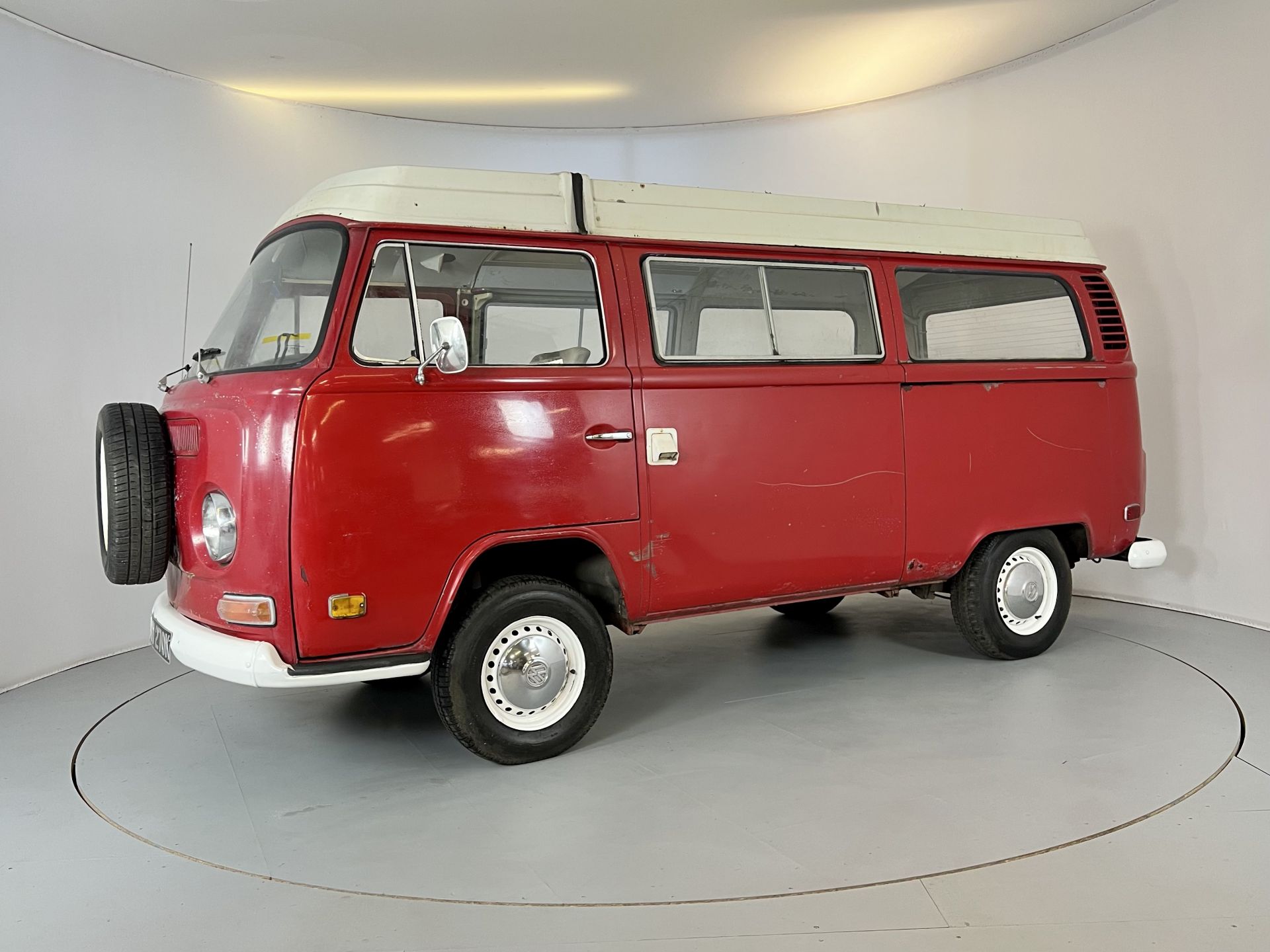 Volkswagen T2 Camper - Image 4 of 28