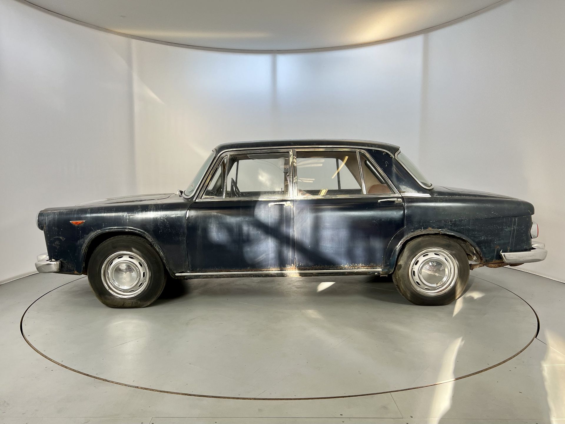 Lancia Flavia - NO RESERVE - Image 5 of 32