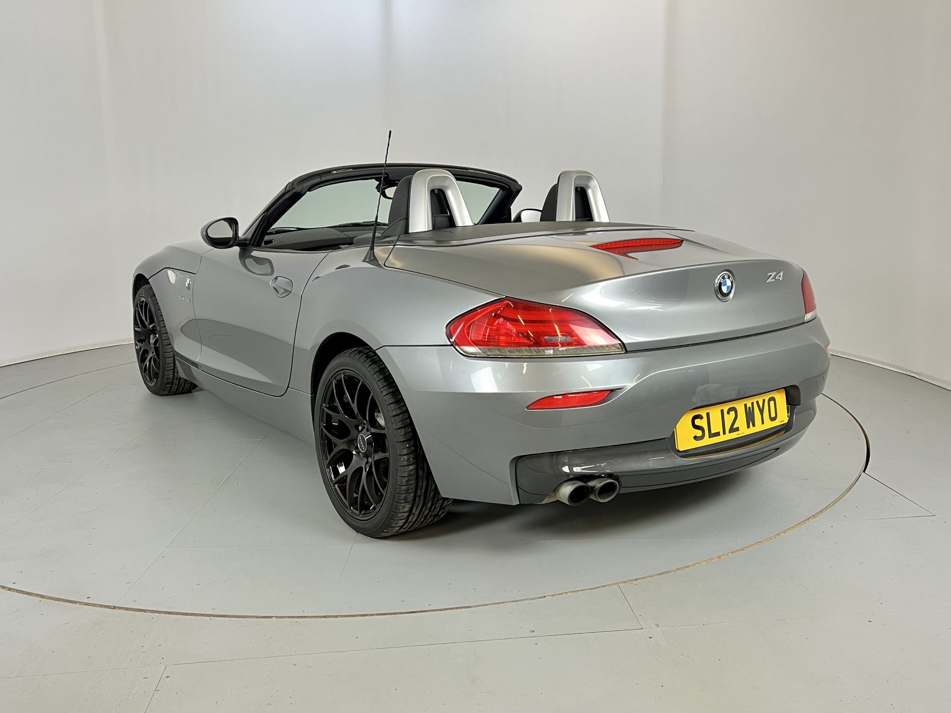 BMW Z4 - Image 7 of 27