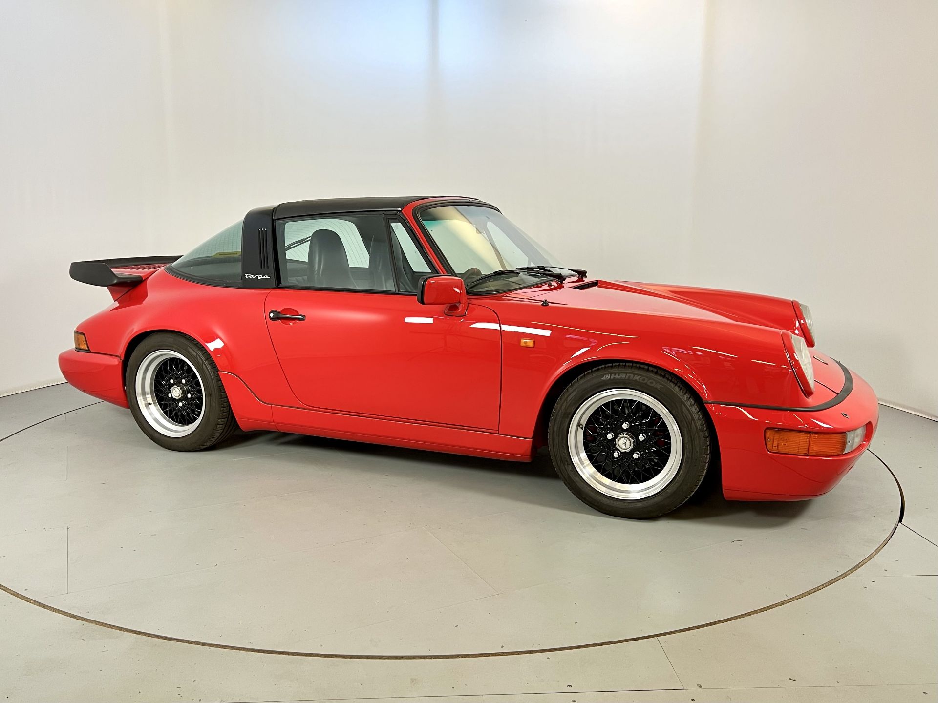 Porsche Carrera 2 - Image 12 of 35