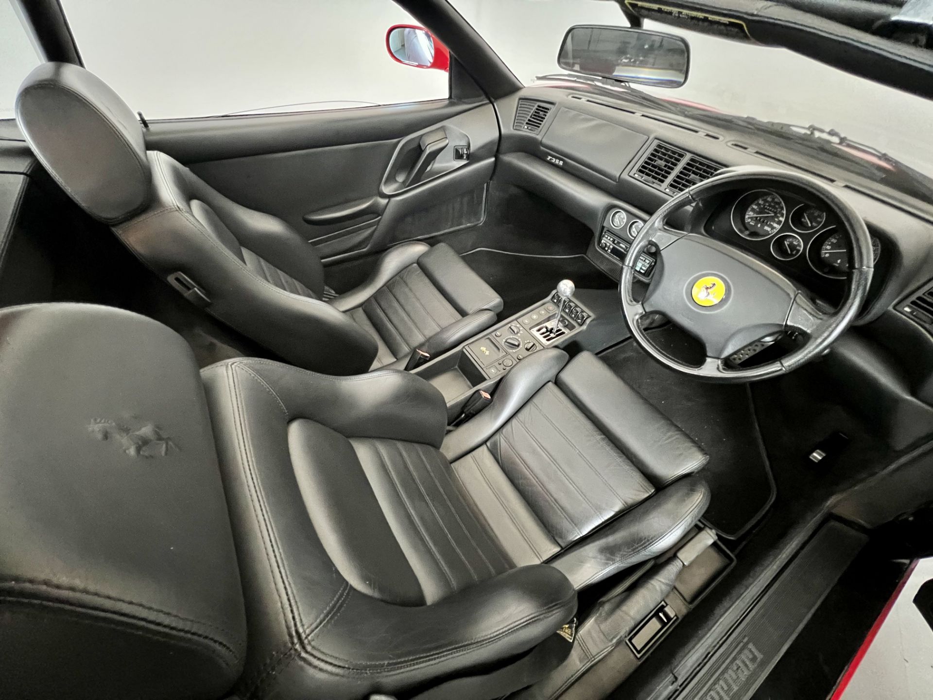 Ferrari 355 GTS - Image 16 of 40