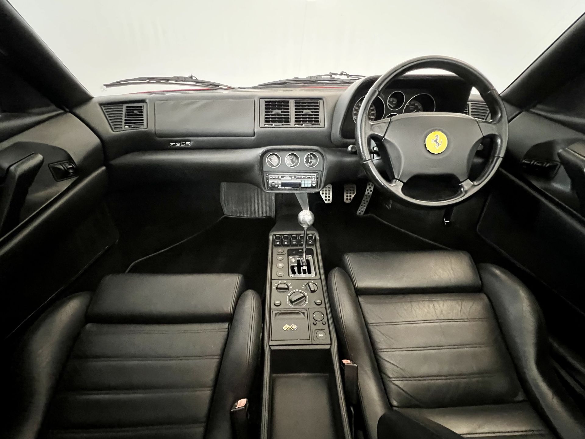 Ferrari 355 GTS - Image 20 of 40