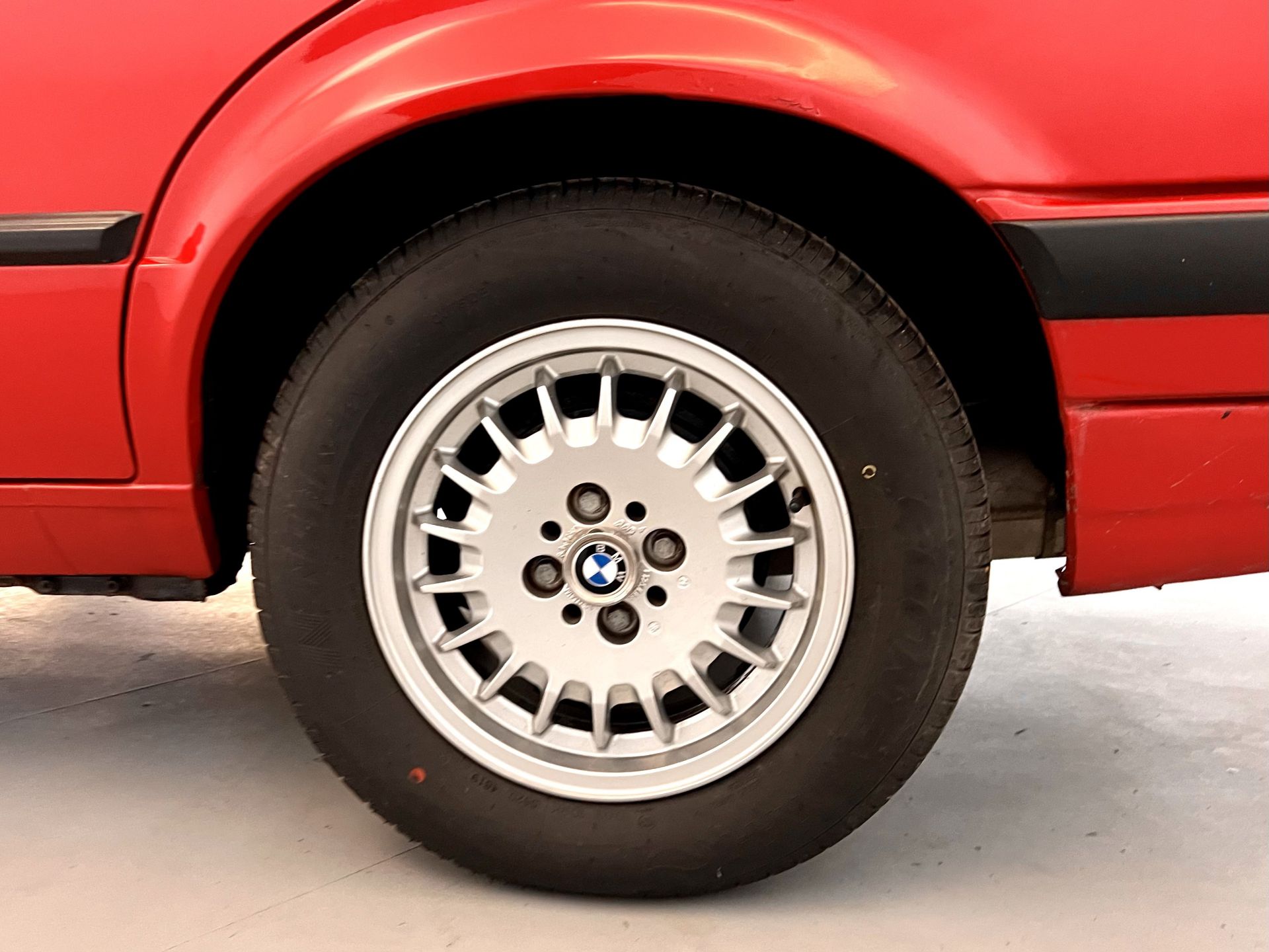 BMW 316i - Image 15 of 37