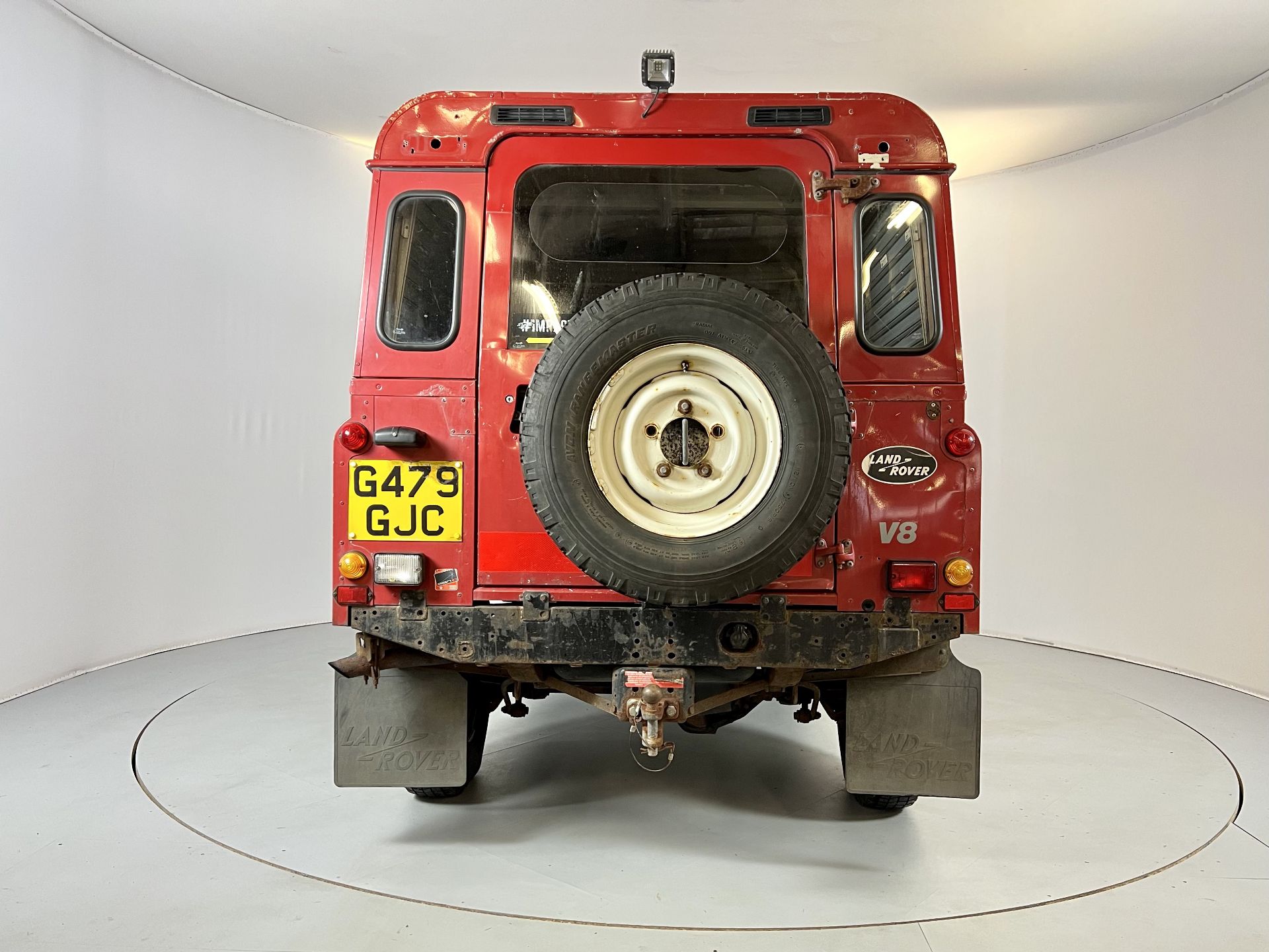 Land Rover Defender 110 V8 - Image 8 of 32