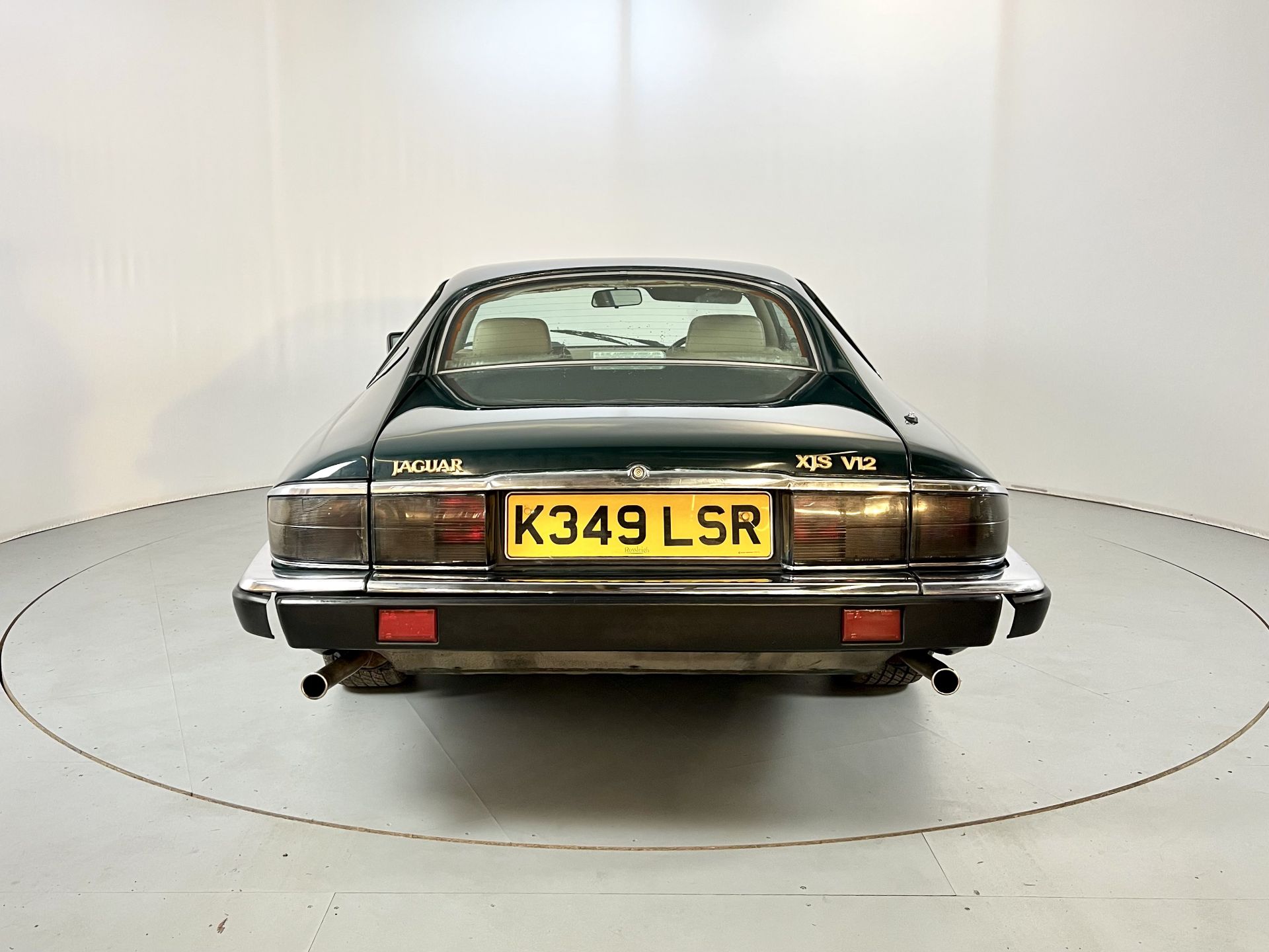 Jaguar XJS V12 - Image 8 of 29