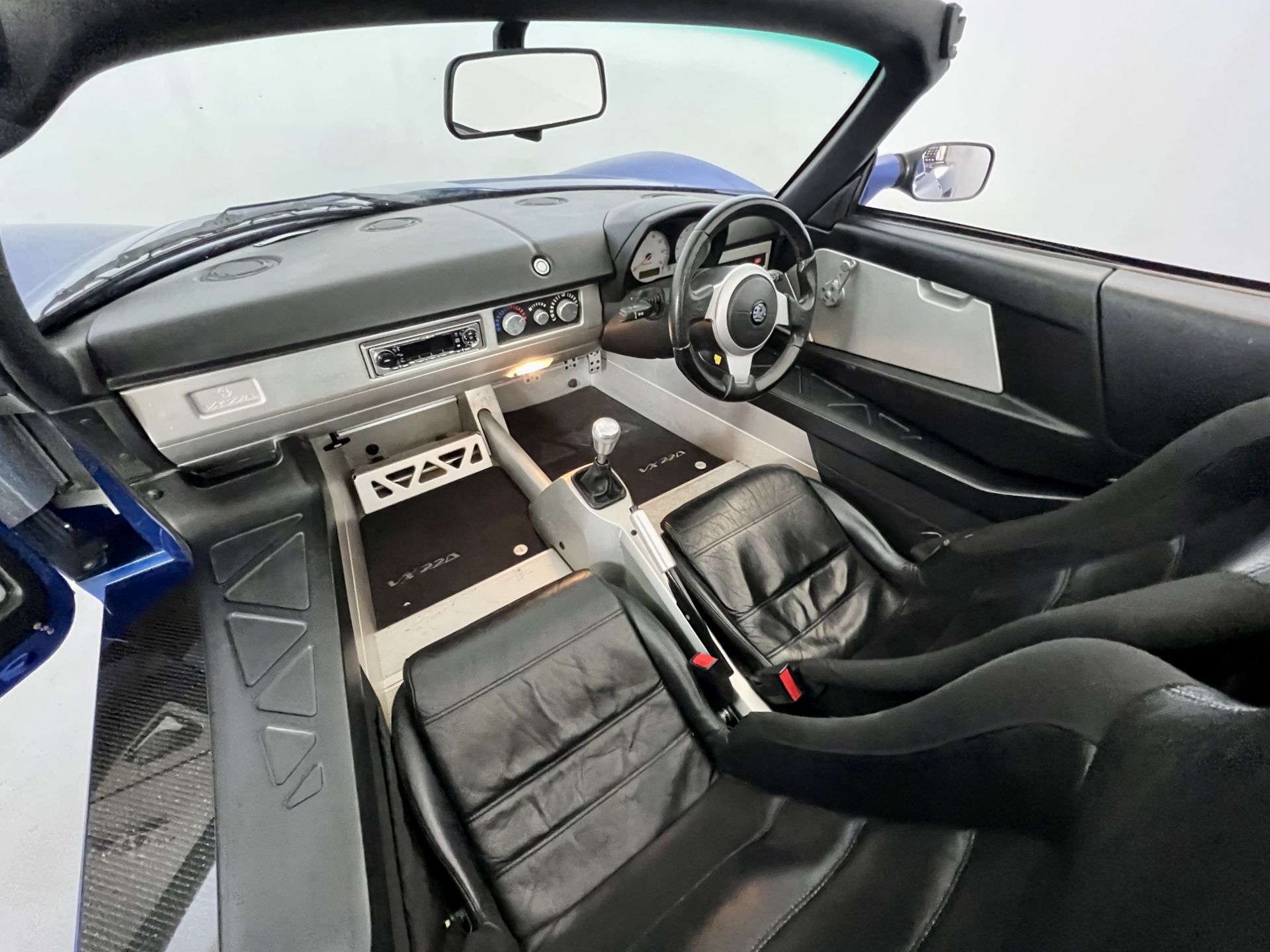 Vauxhall VX220 - Image 18 of 25