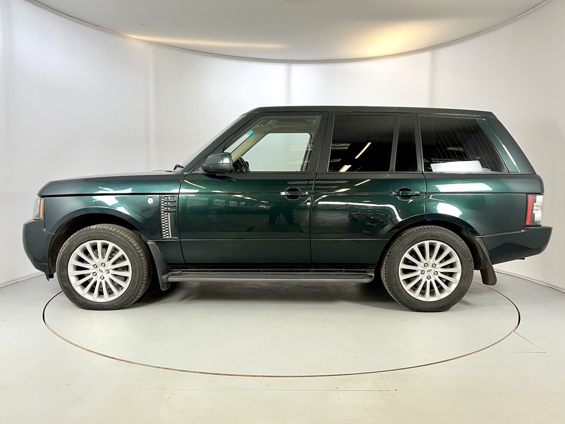 Land Rover Range Rover 4.4 Westminster - Image 5 of 30