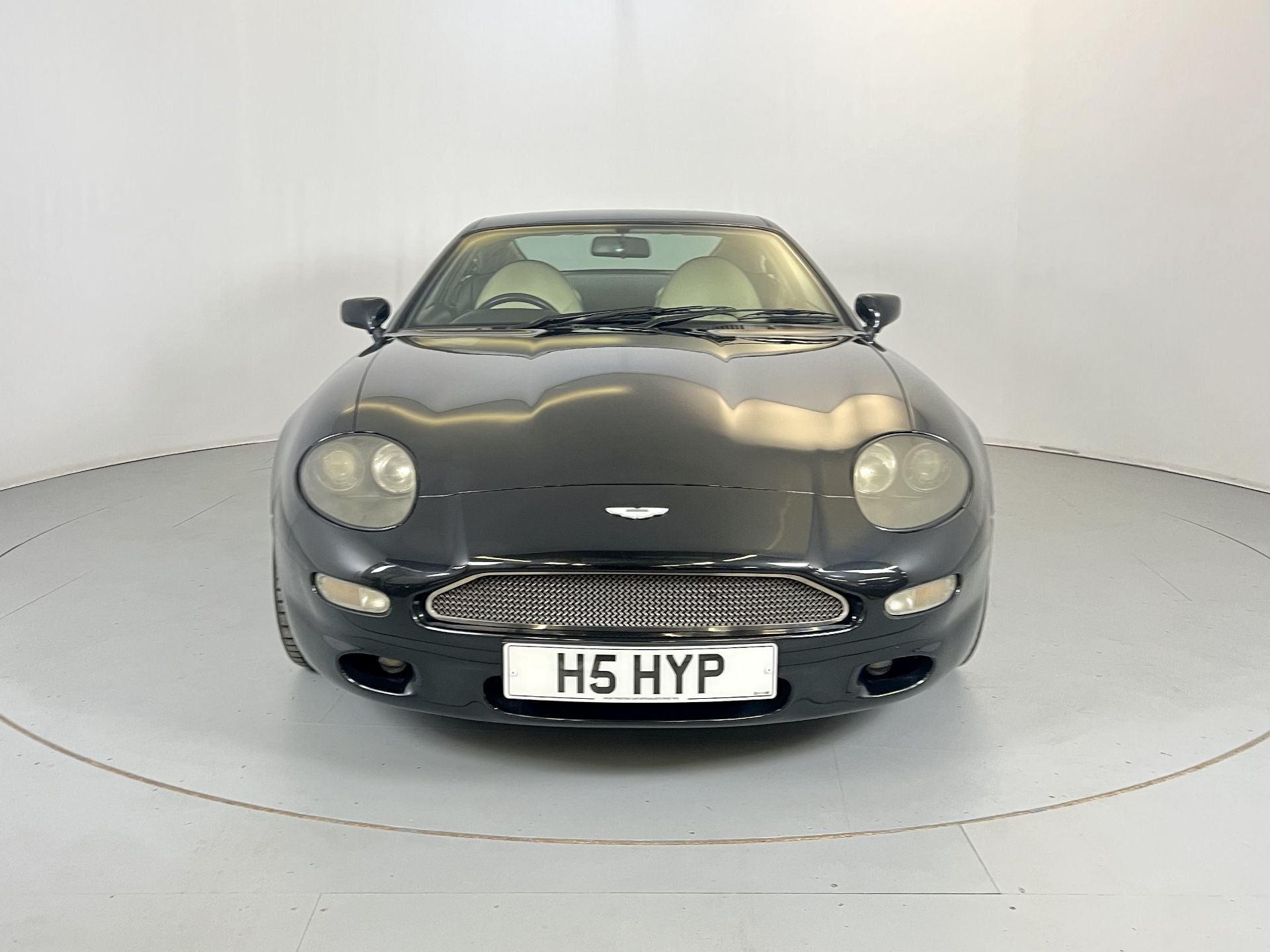 Aston Martin DB7 - Image 2 of 29