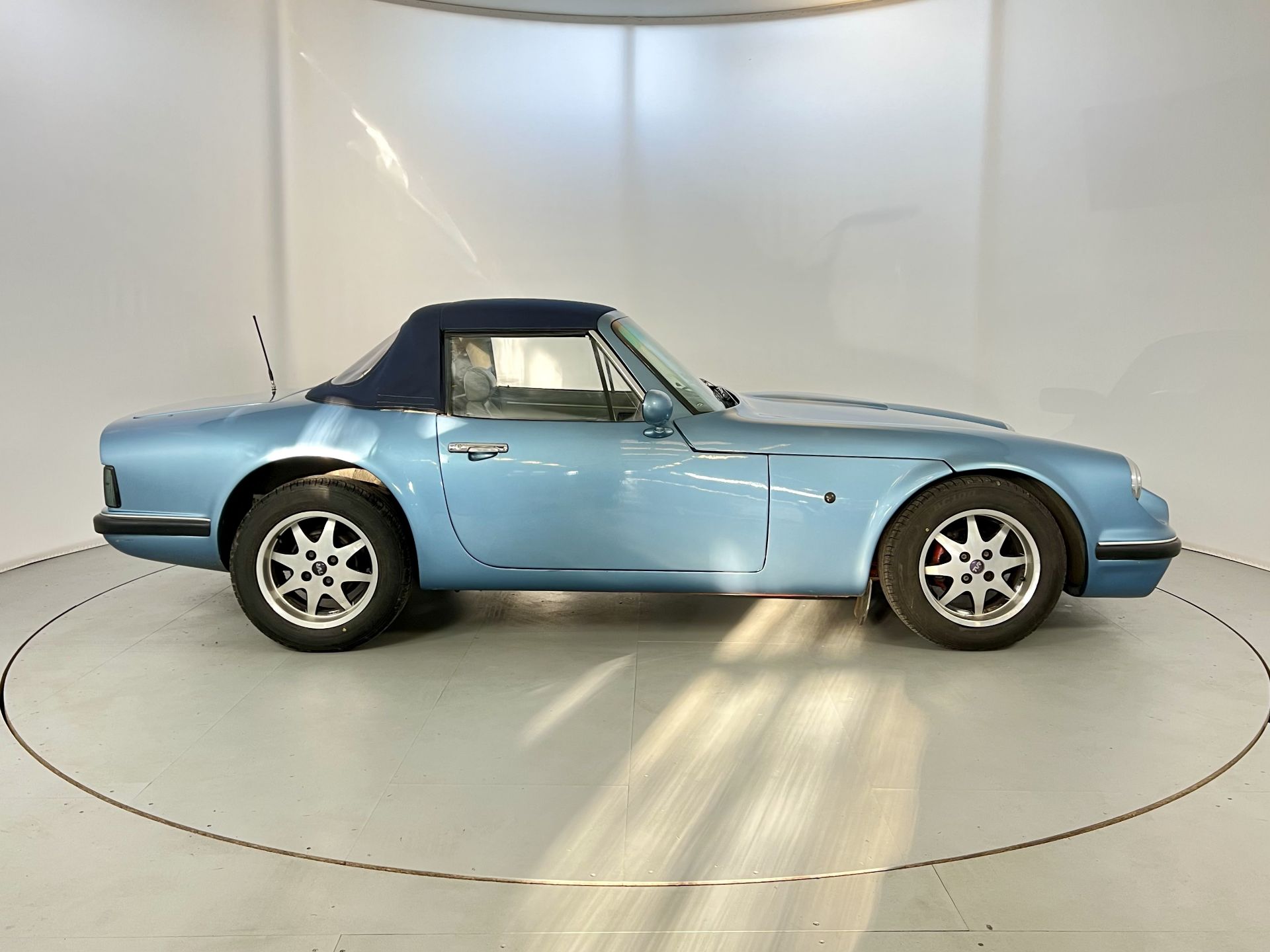 TVR S2 - Image 11 of 29