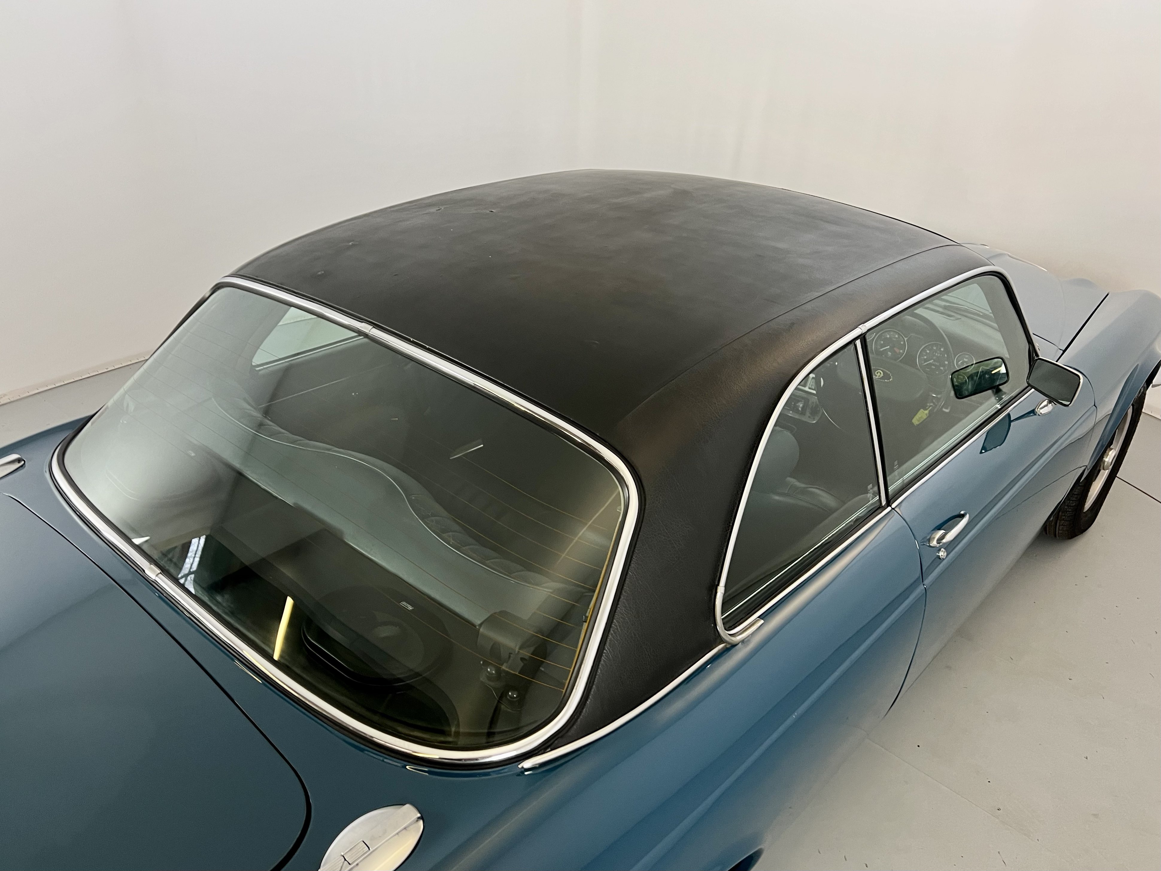 Daimler Sovereign Coupe 4.2 - Image 27 of 27