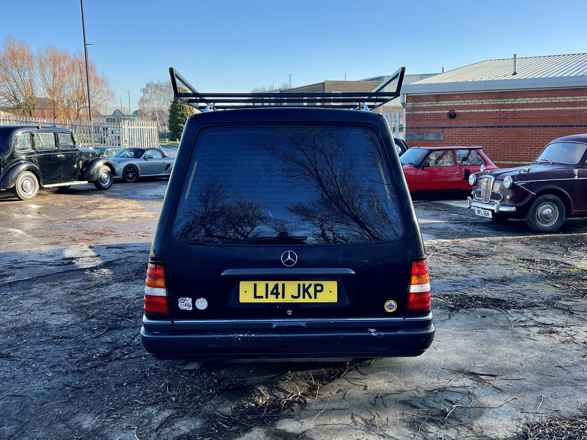 Mercedes-Benz E300 Hearse - Image 6 of 25