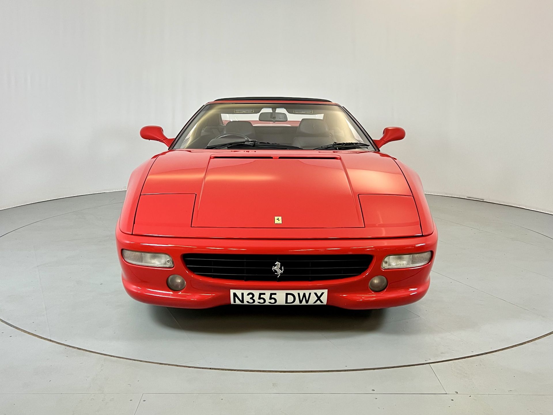 Ferrari 355 GTS - Image 2 of 40