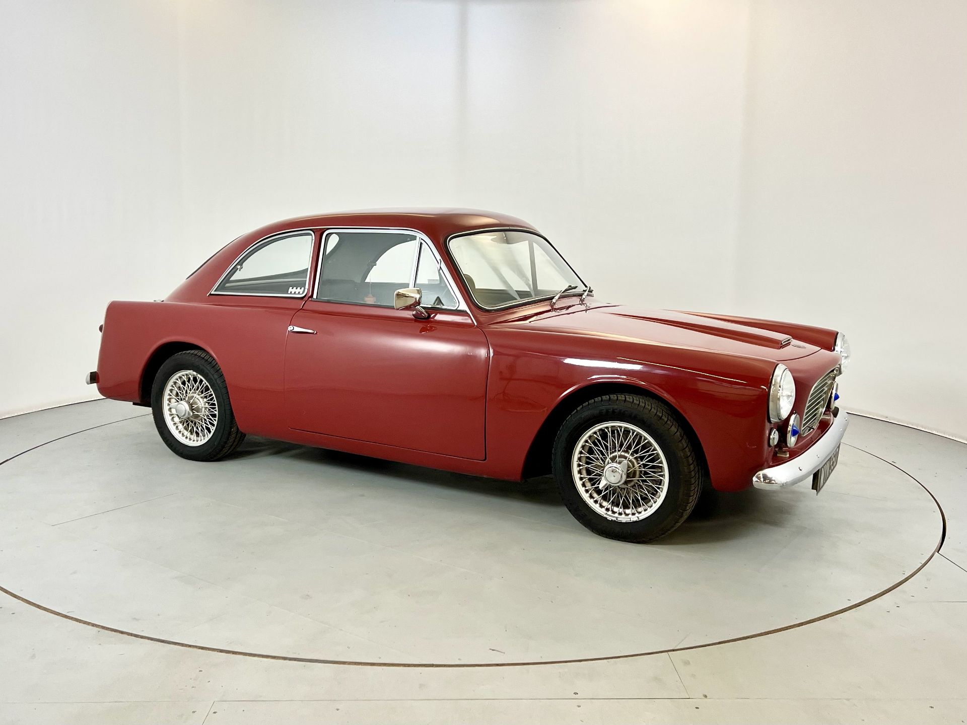 Gilbern 1800GT - Image 12 of 28