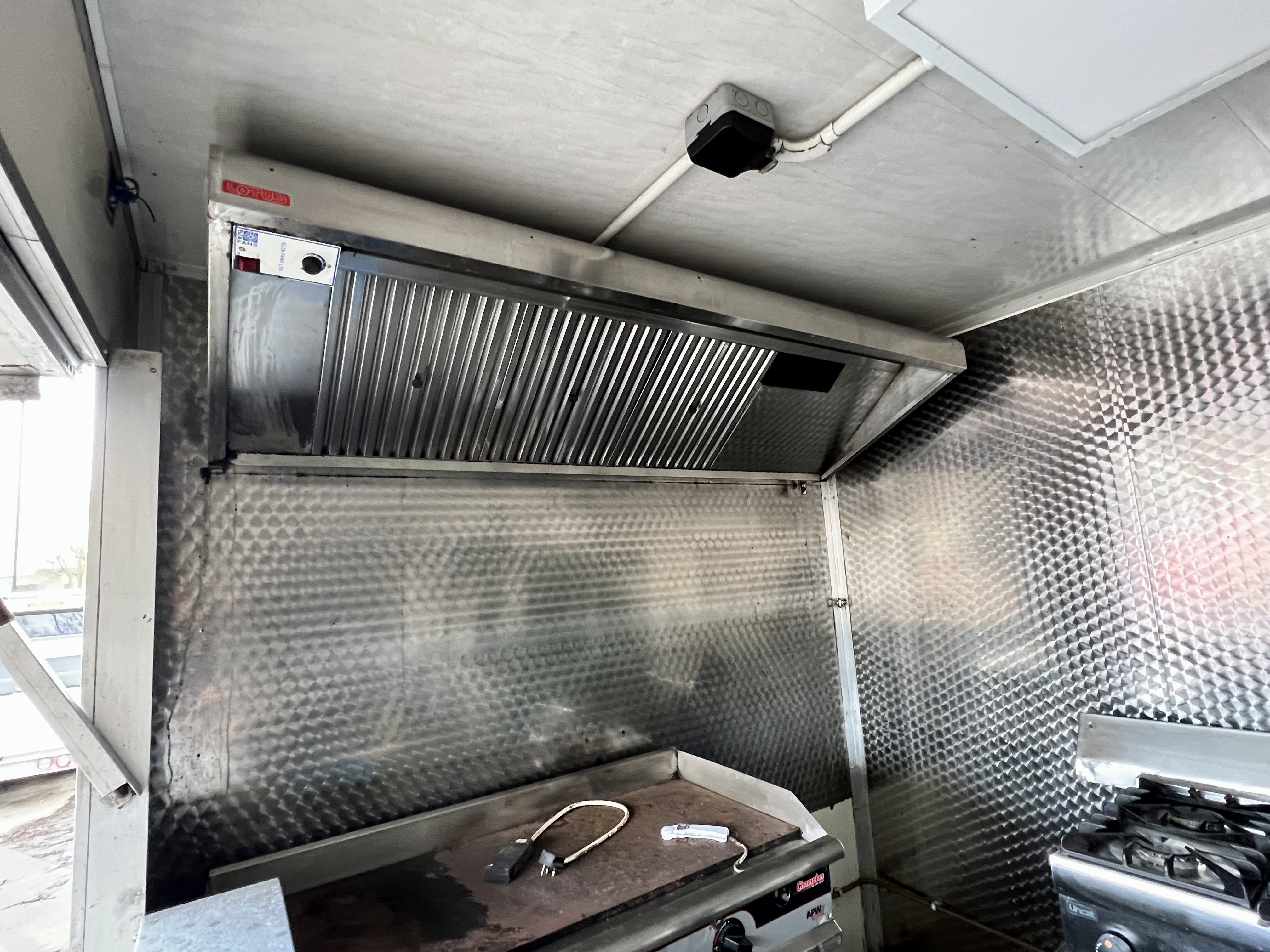 Catering Trailer - Image 17 of 17