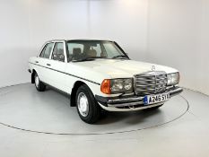 Mercedes-Benz 300D