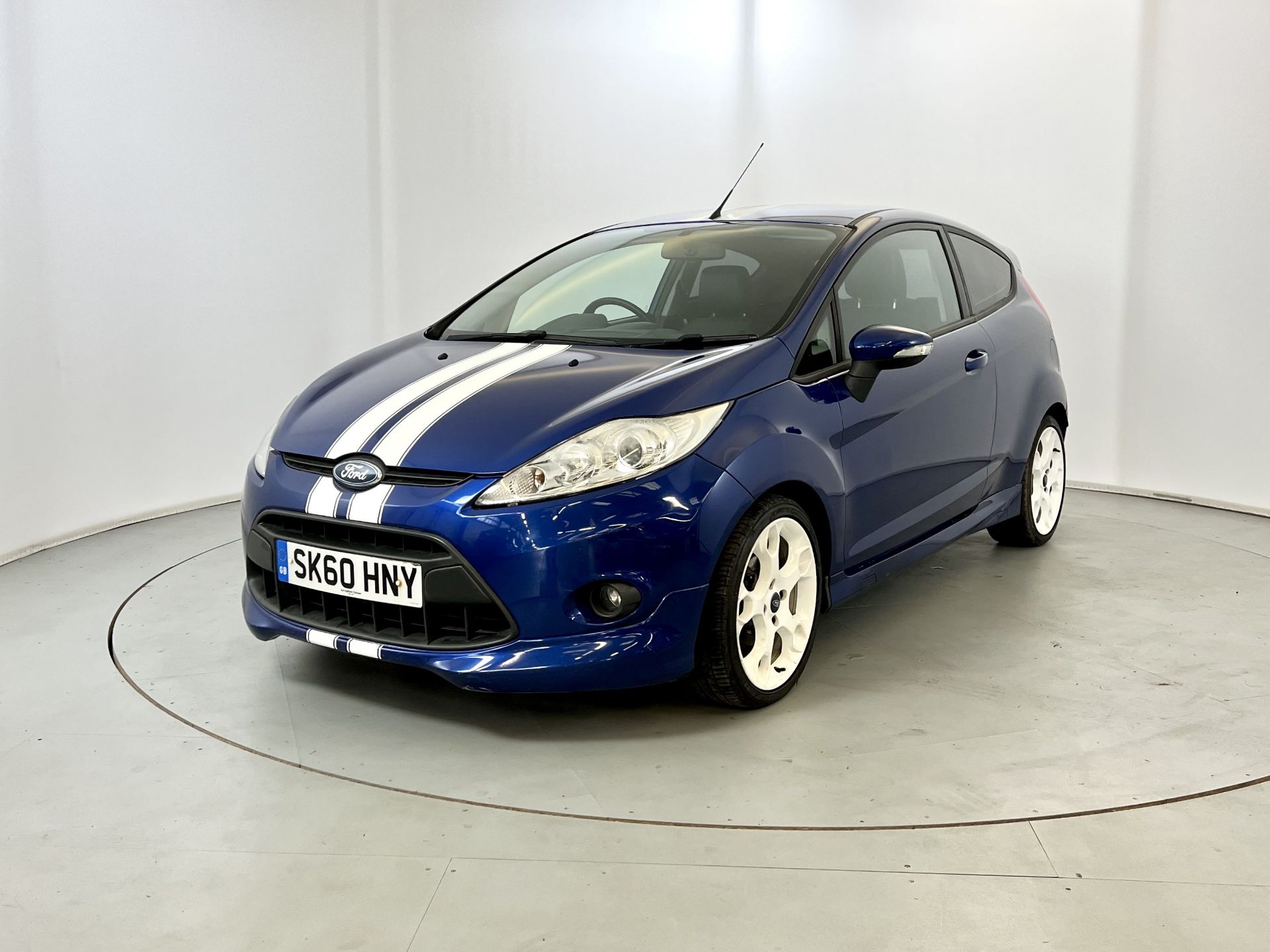 Ford Fiesta S1600 - Image 3 of 30