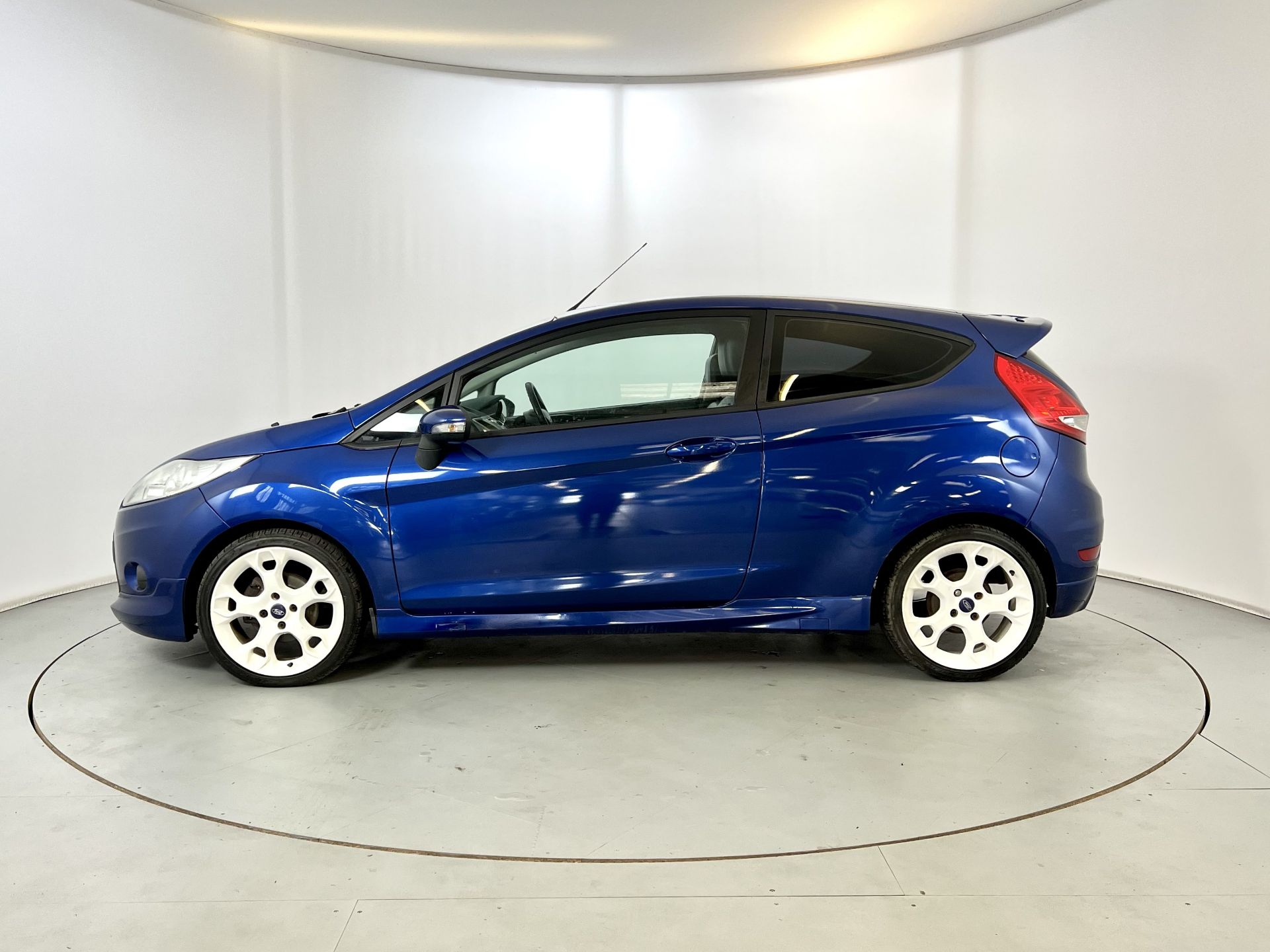 Ford Fiesta S1600 - Image 5 of 30