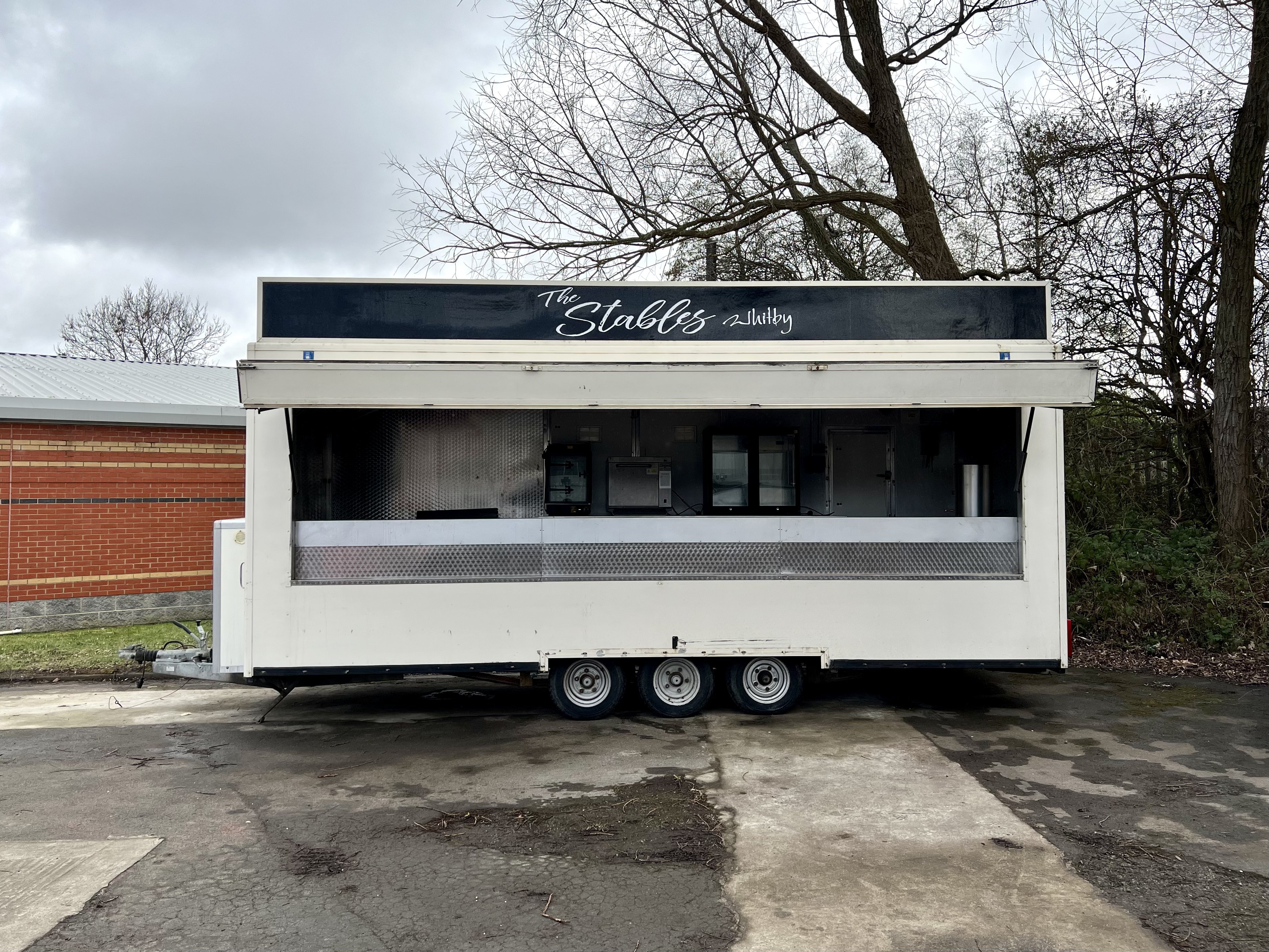 Catering Trailer - Image 2 of 17