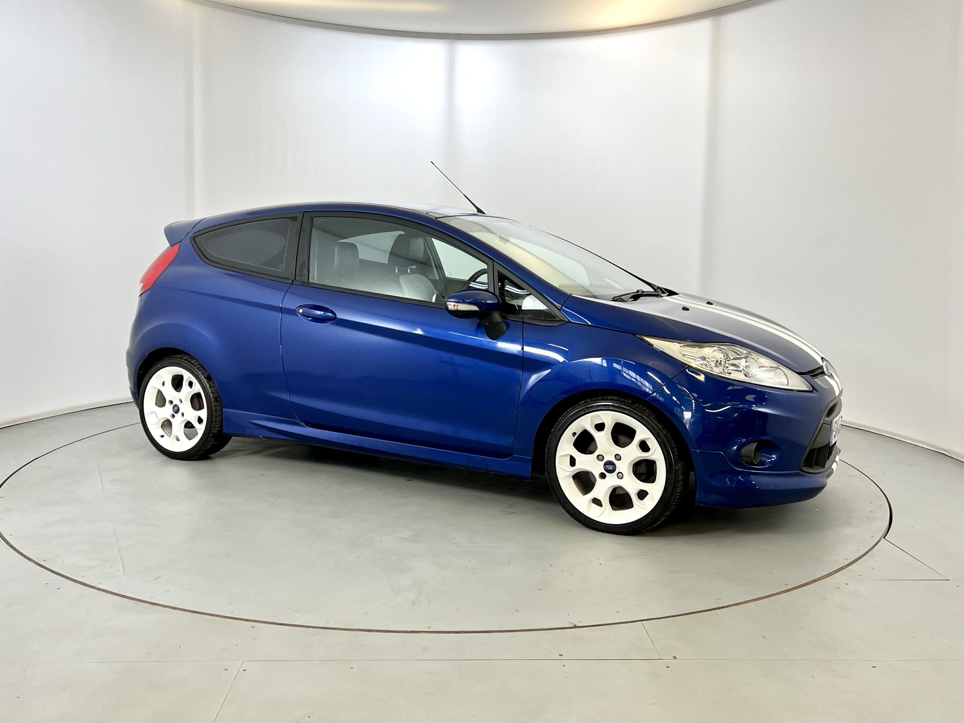 Ford Fiesta S1600 - Image 12 of 30