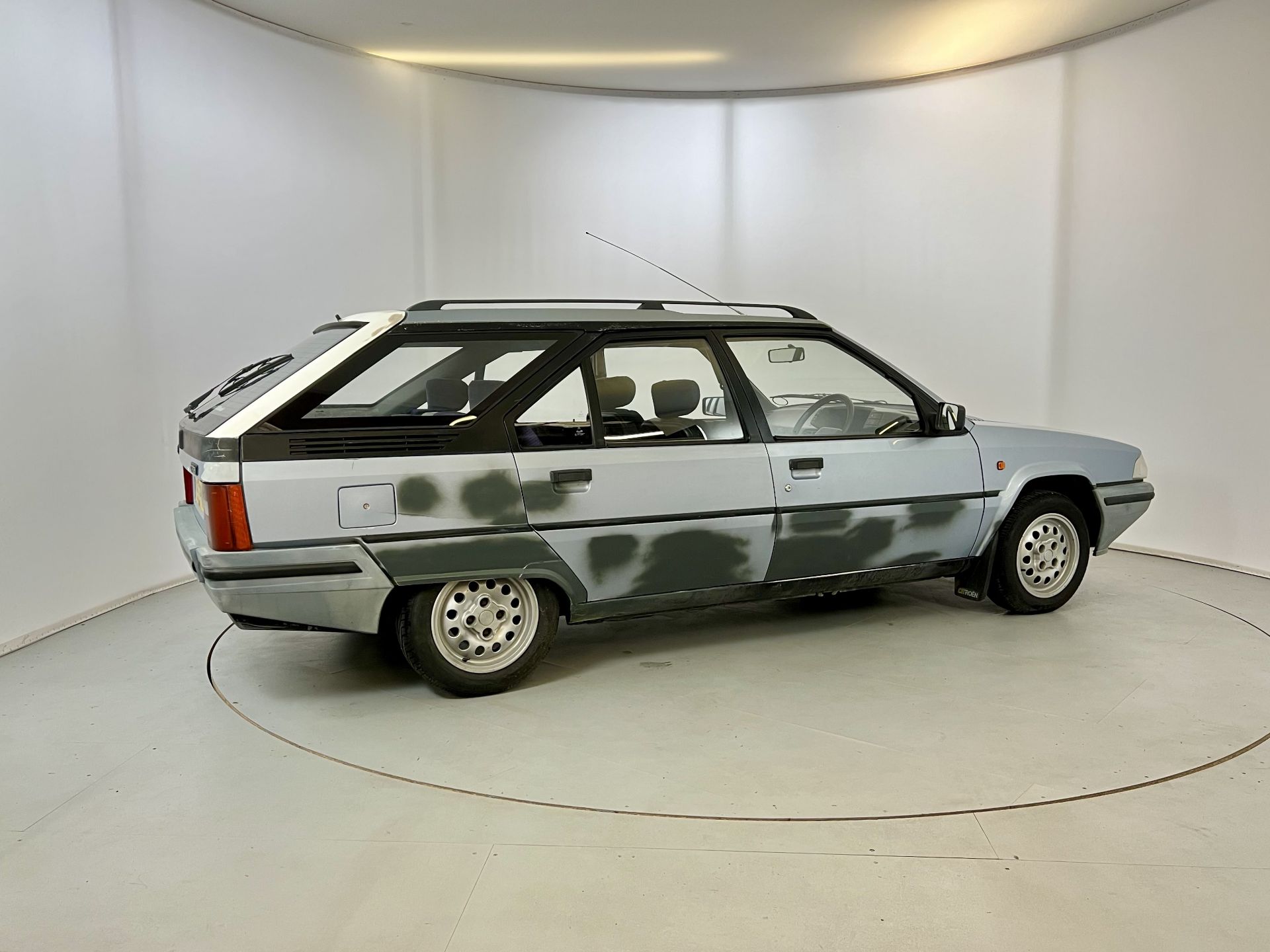 Citroen BX 19 RD - Image 10 of 32