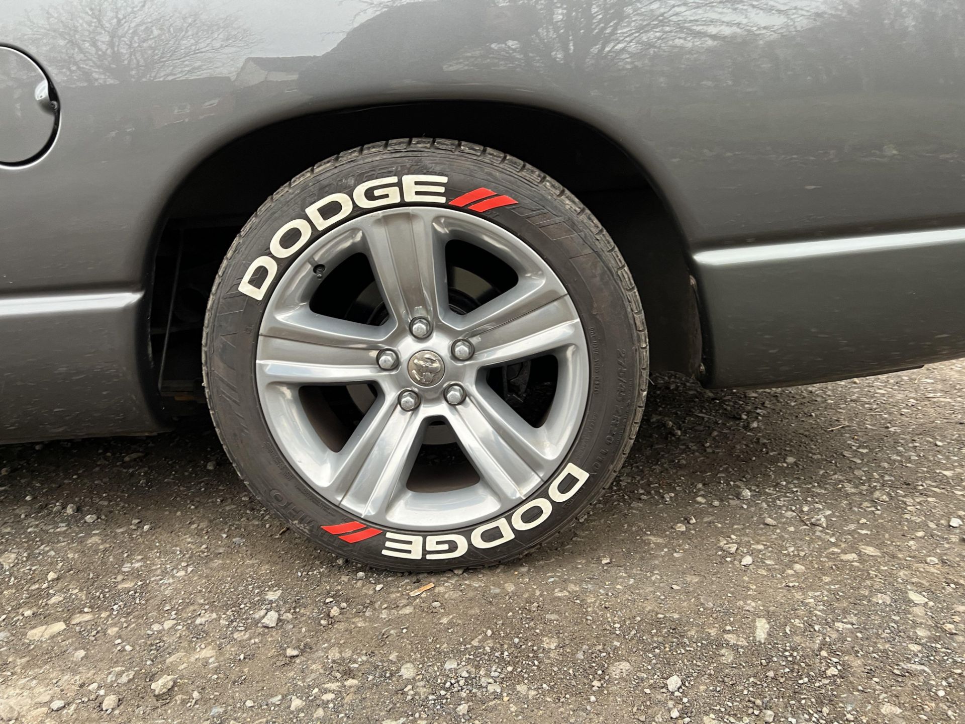 Dodge Ram 1500 - Image 14 of 33