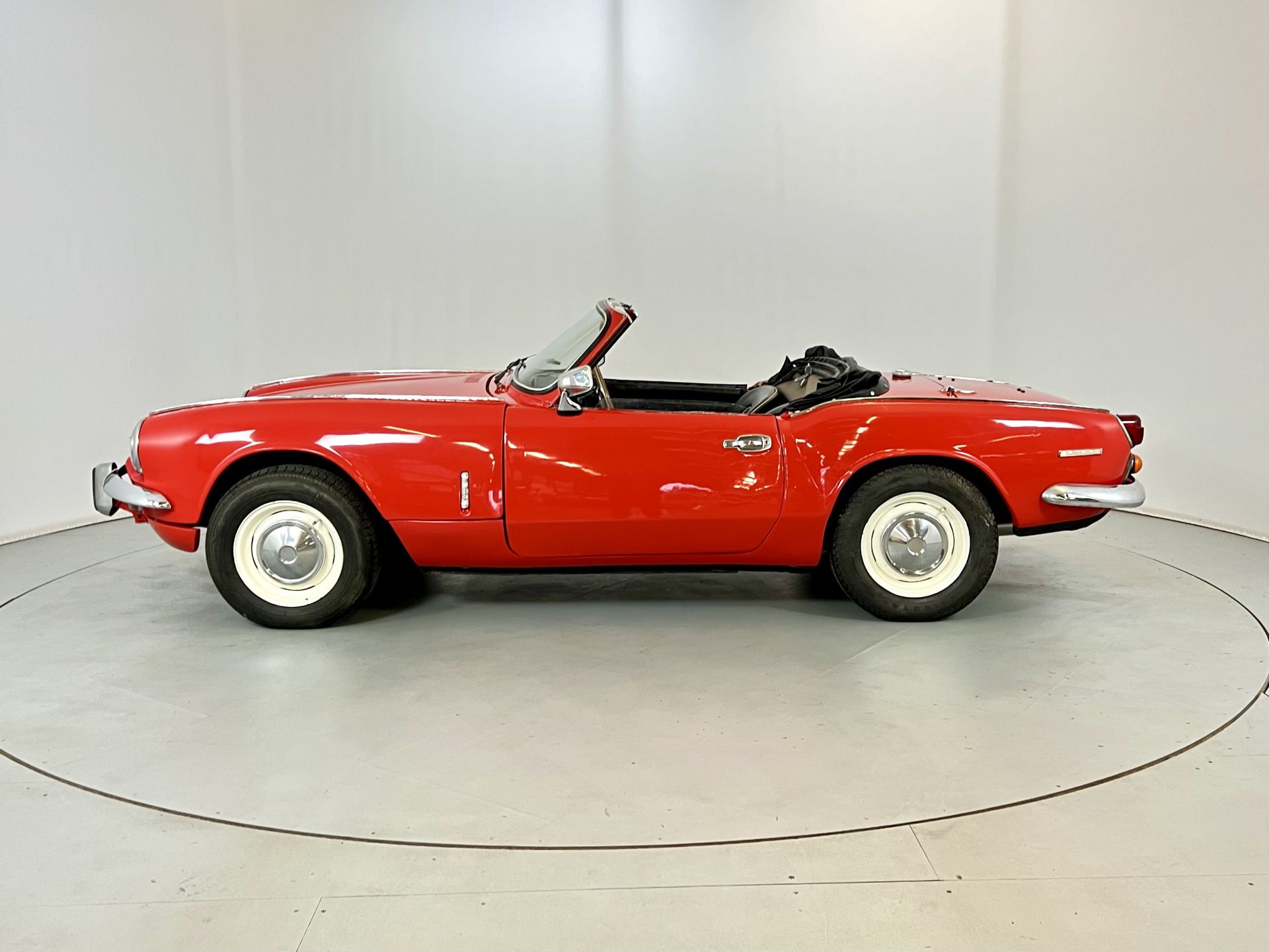 Triumph Spitfire MK3 - Image 5 of 22