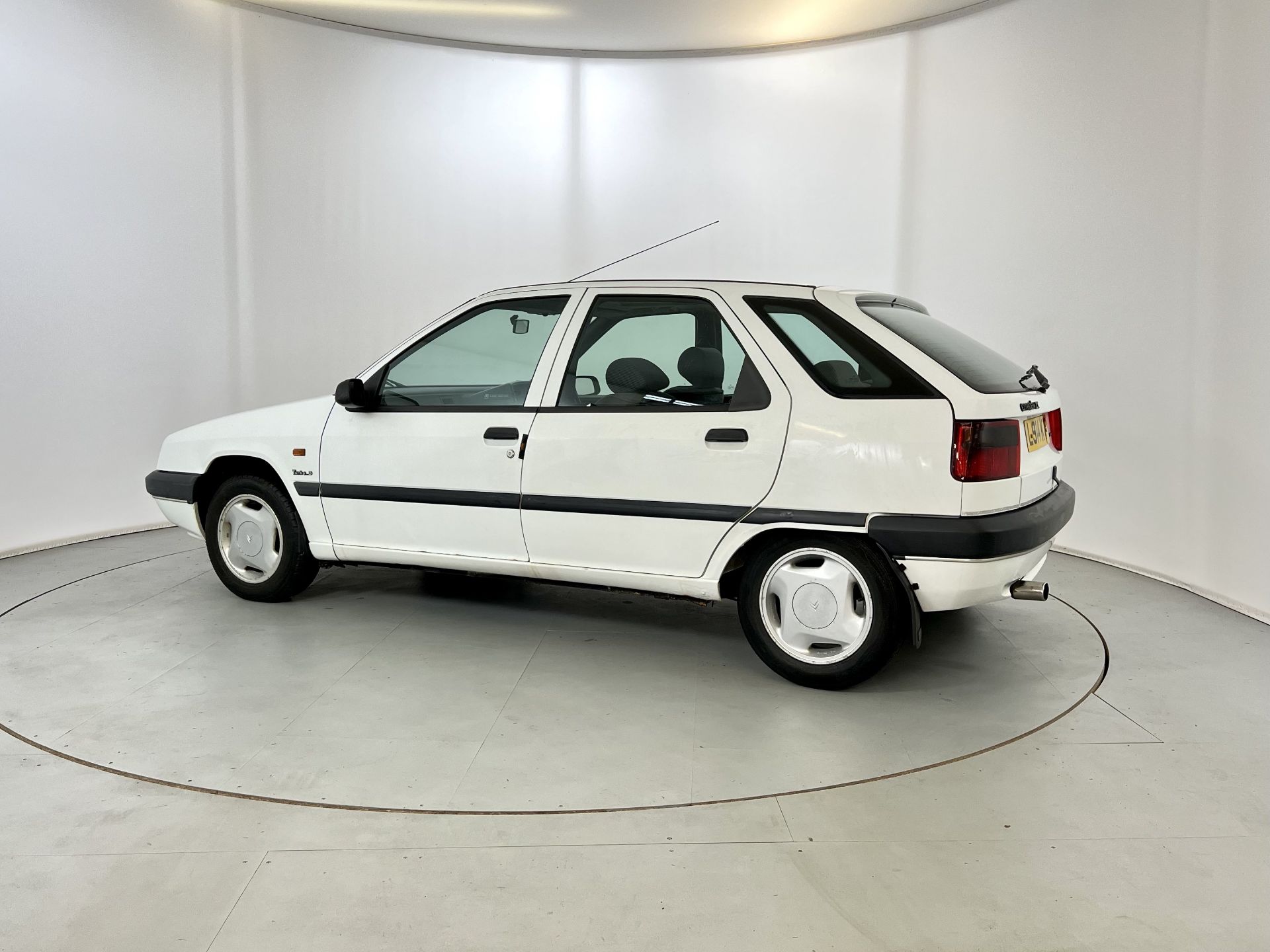 Citroen ZX - Image 3 of 34