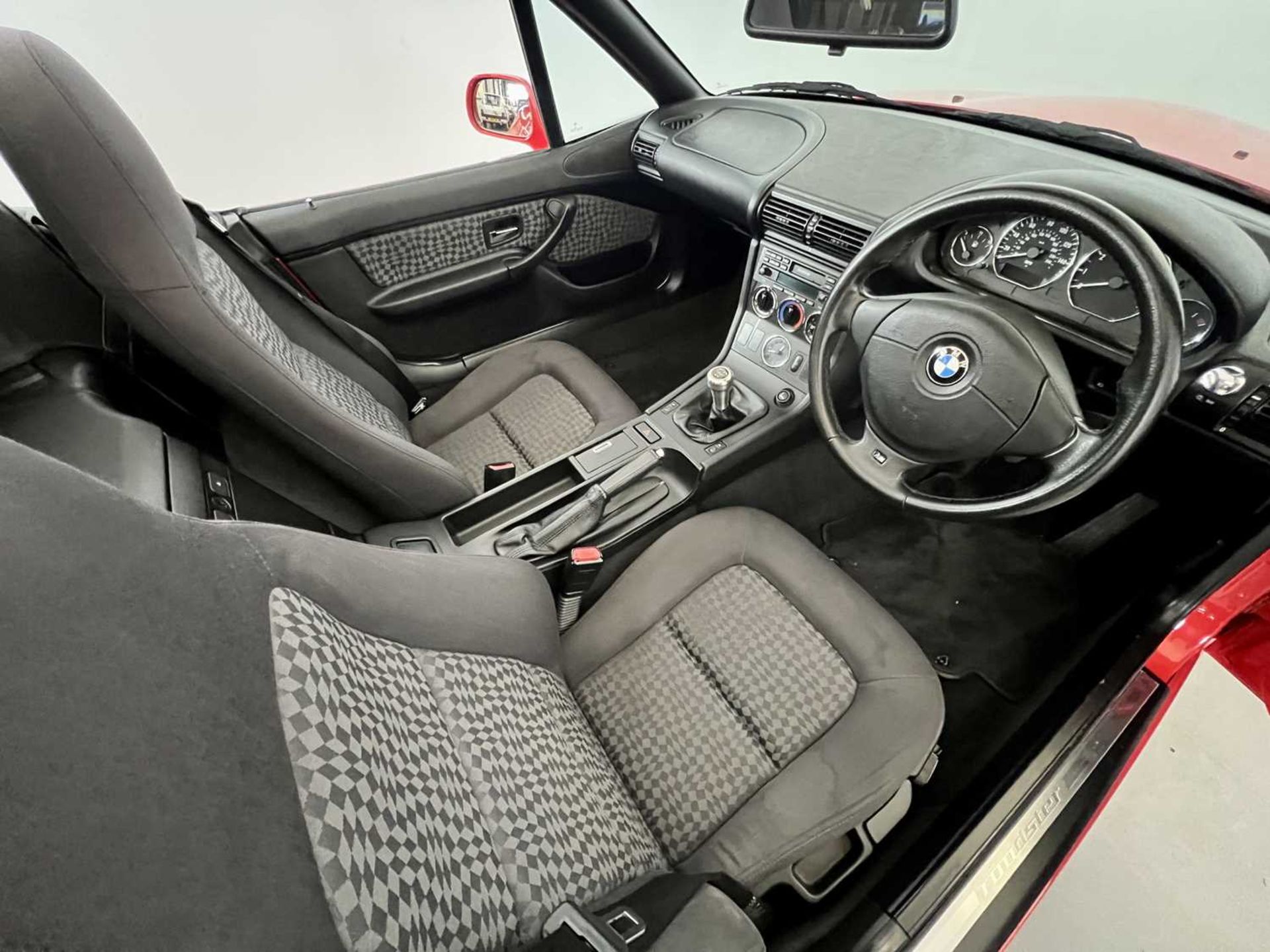 2001 BMW Z3 - Image 19 of 30