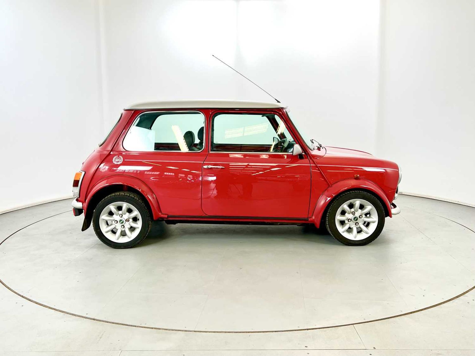 2001 Mini Cooper Sport Low owners & only 27,000 miles - Image 11 of 30