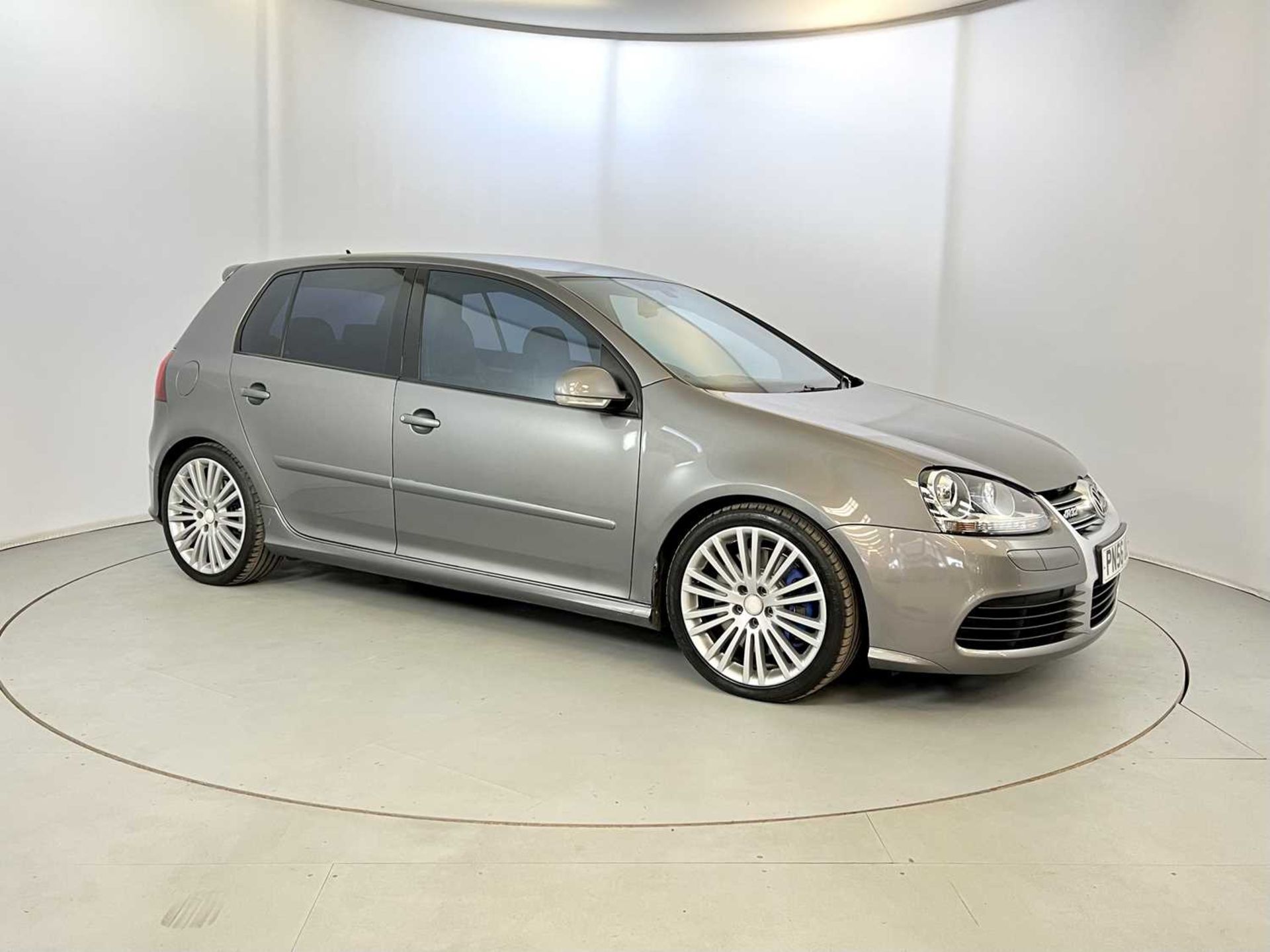 2006 Volkswagen Golf R32 - Image 12 of 34