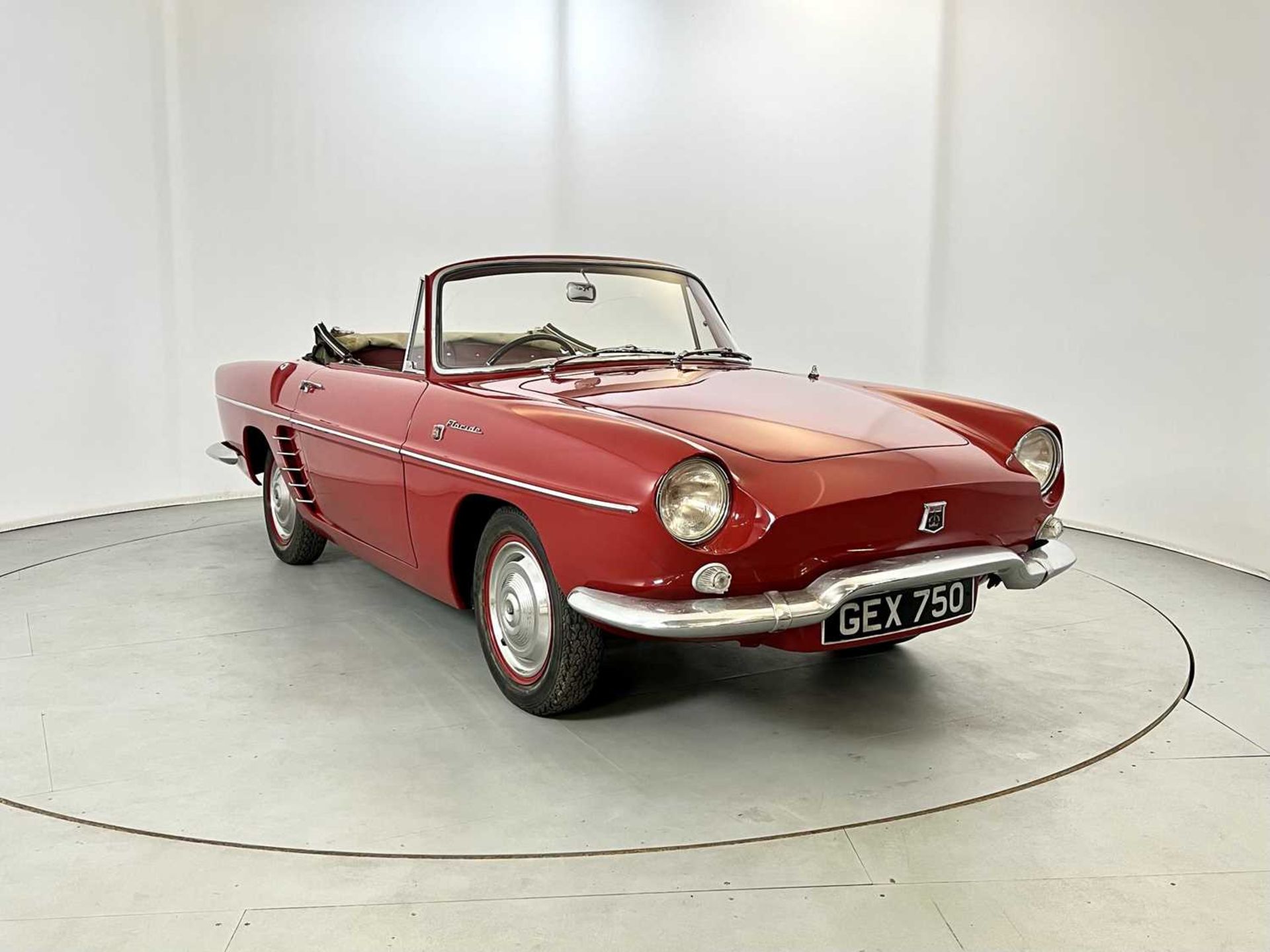 1962 Renault Floride Convertible - Image 14 of 43