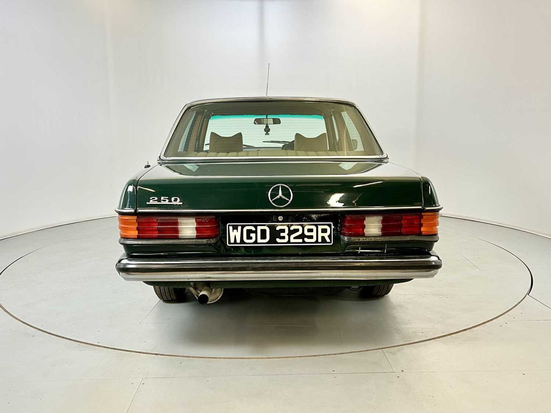 1977 Mercedes-Benz 250 - Image 8 of 29