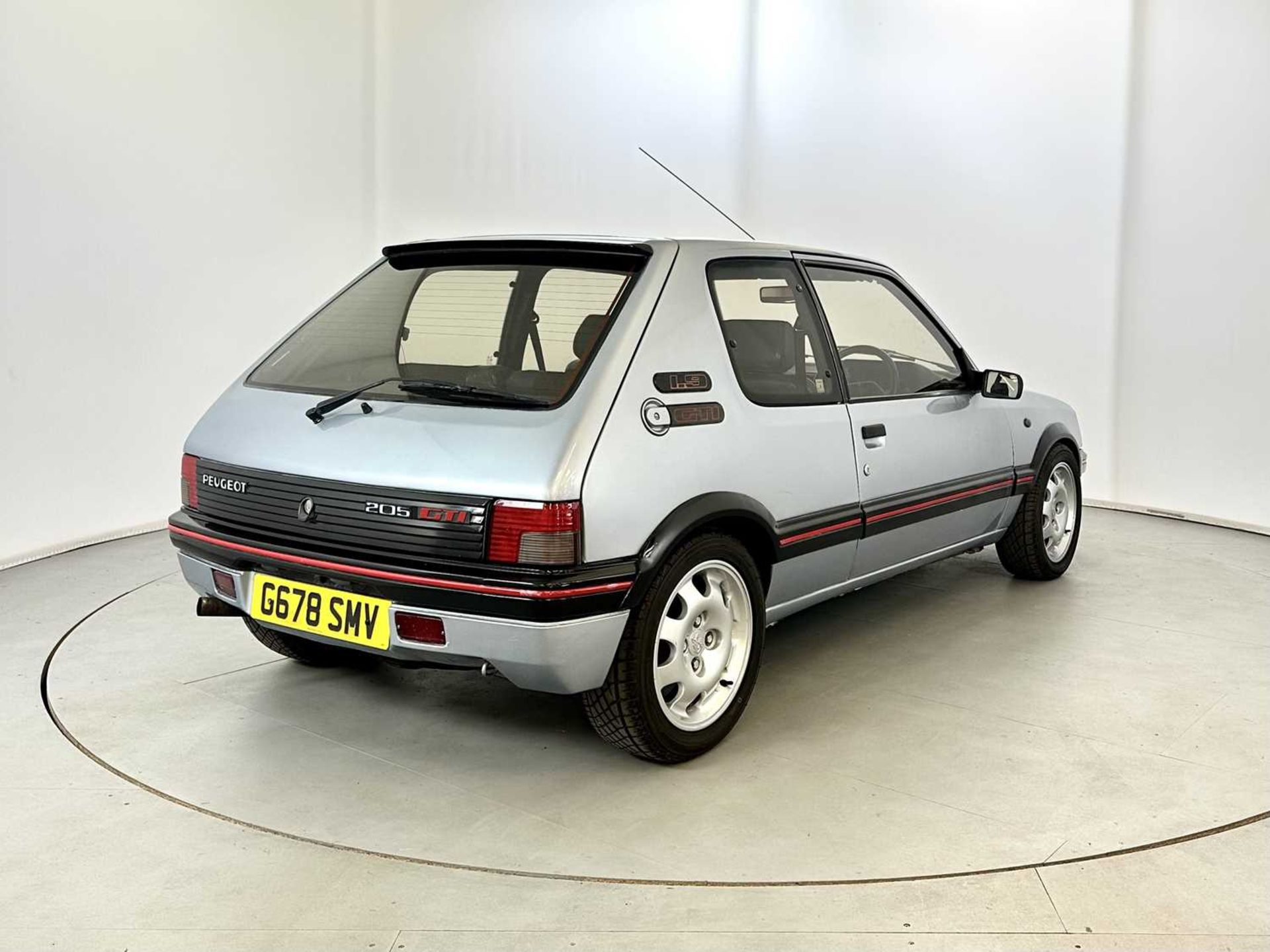 1990 Peugeot 205 GTI Mi16 - Image 9 of 31