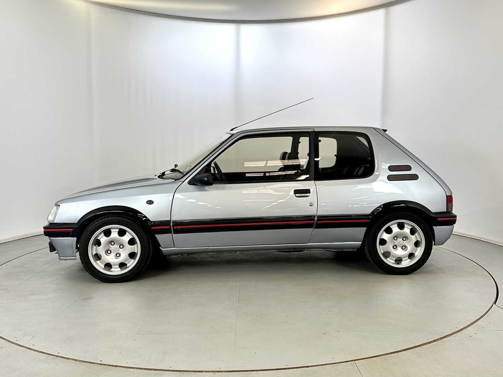 1990 Peugeot 205 GTI Mi16 - Image 5 of 31