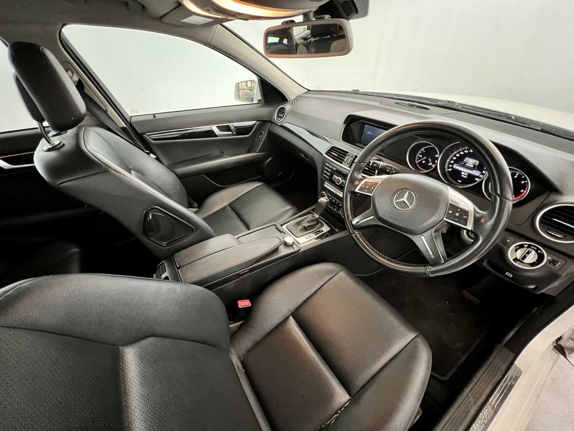 2012 Mercedes-Benz C220 Estate - Image 19 of 34