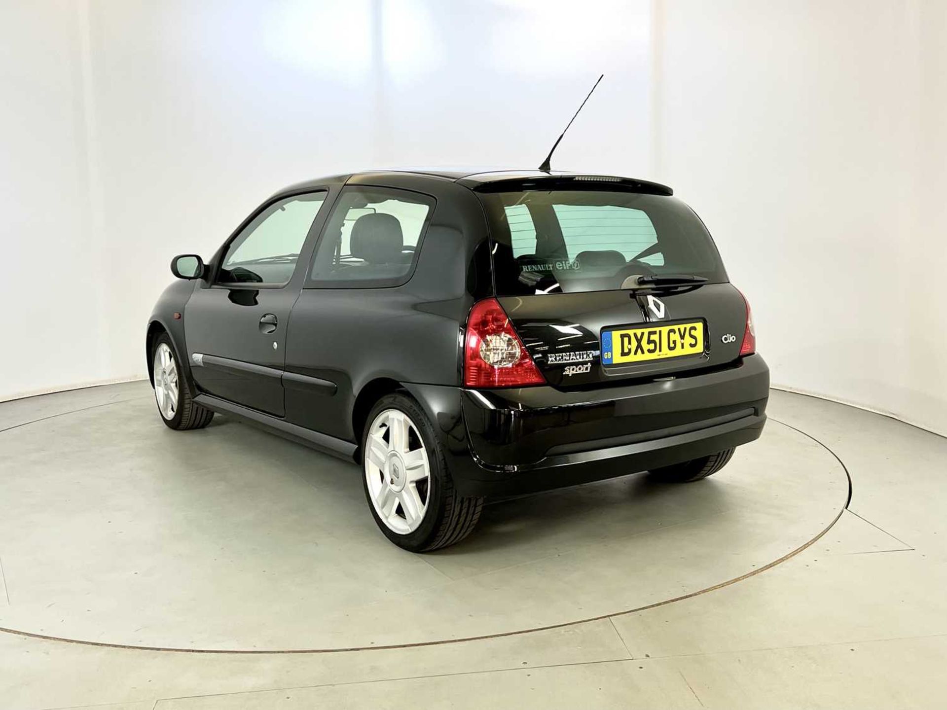 2001 Renault Clio 172- No Reserve - Image 7 of 29