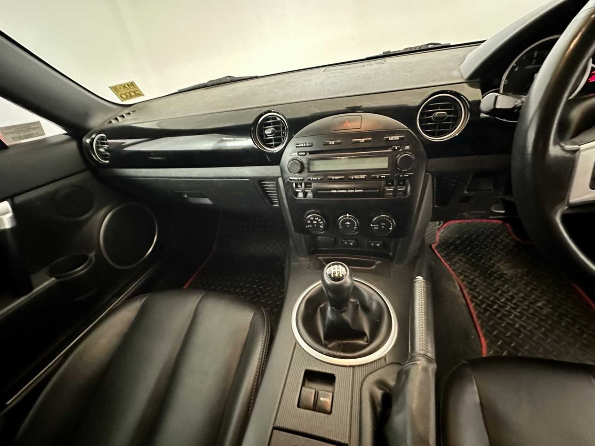 2009 Mazda MX5 - Image 23 of 27